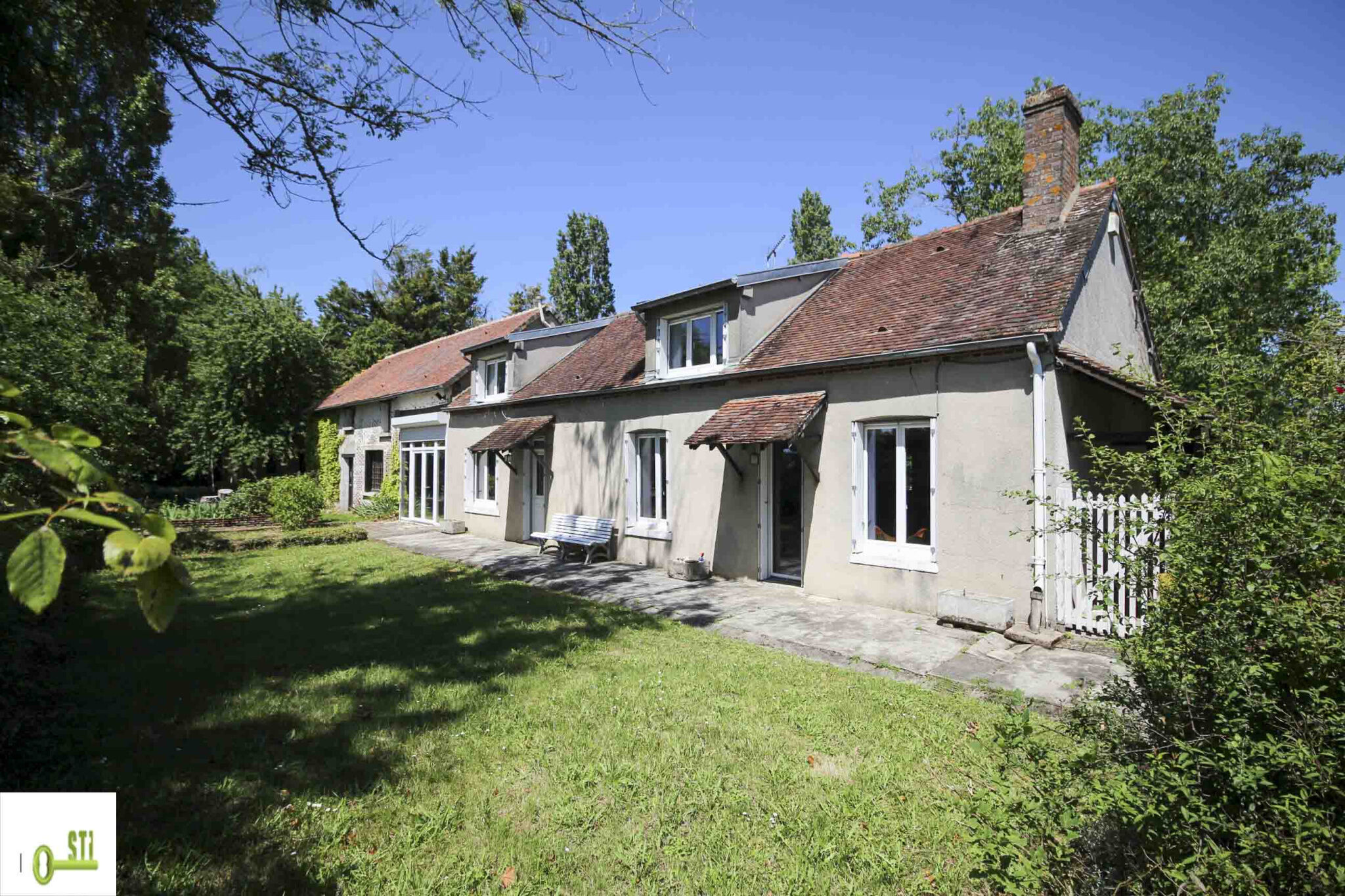 Photo 2 — ST Immobilier