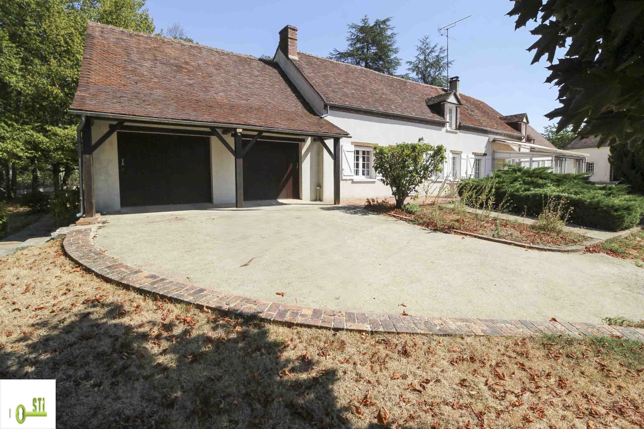 Photo 2 — ST Immobilier