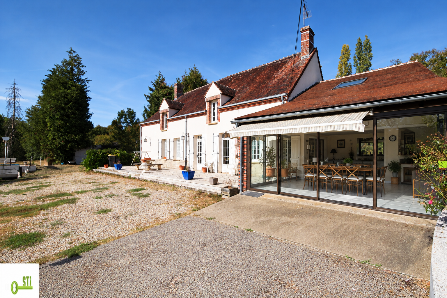 Photo 2 — ST Immobilier