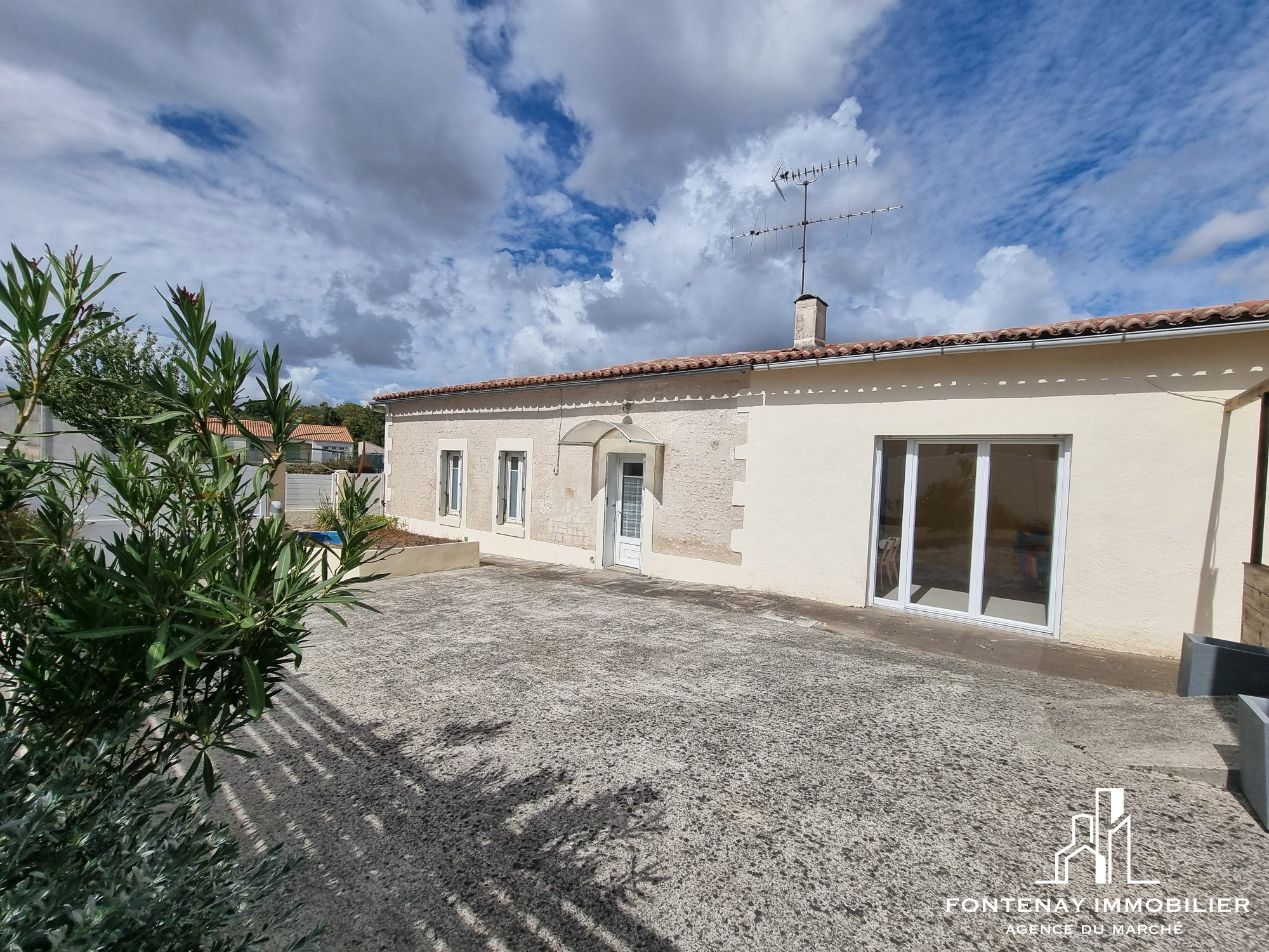 Photo 2 — FONTENAY IMMOBILIER