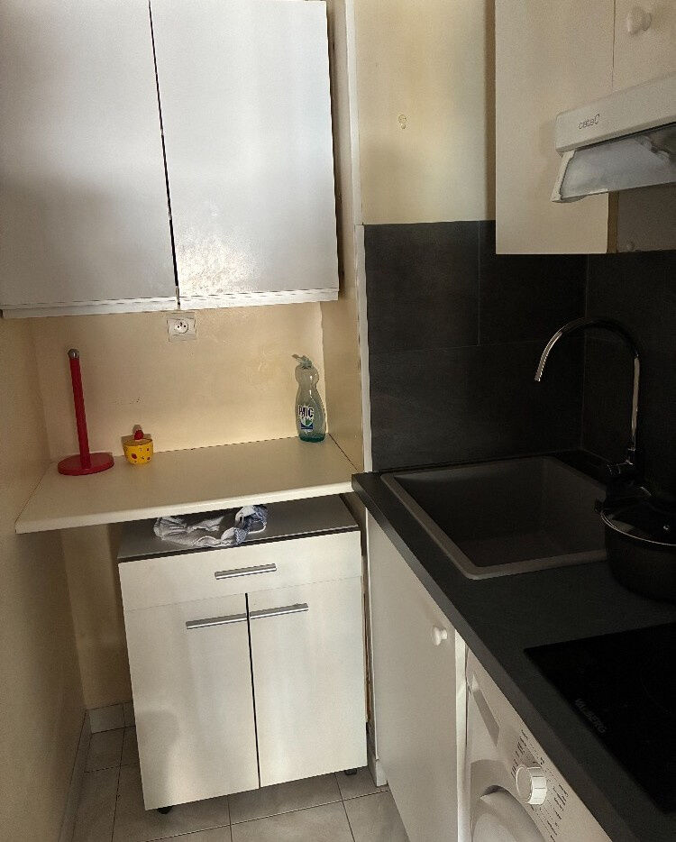 Photo 4 — CABINET BORÉ