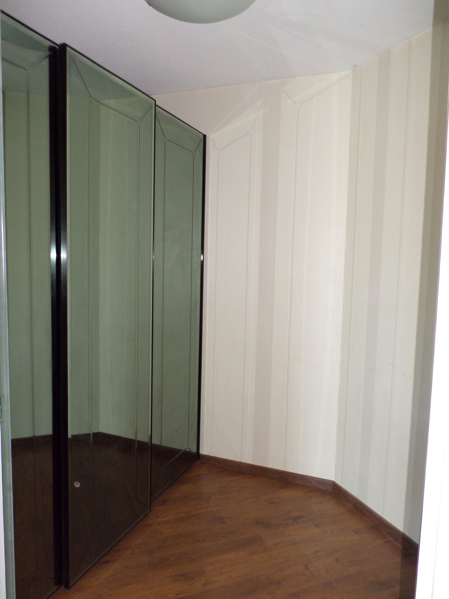 Photo 8 — CABINET BORÉ