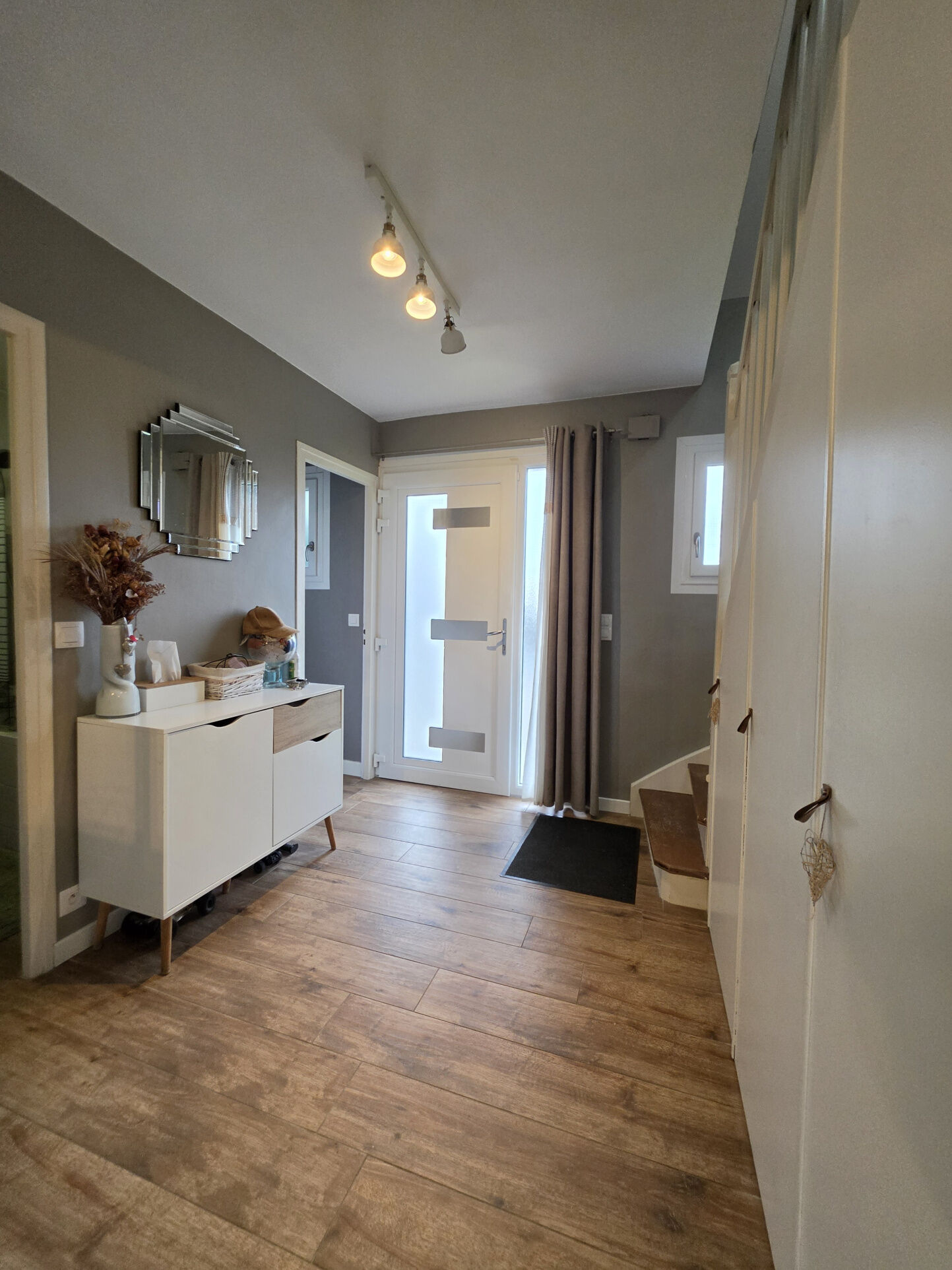 Photo 2 — LC IMMOBILIER
