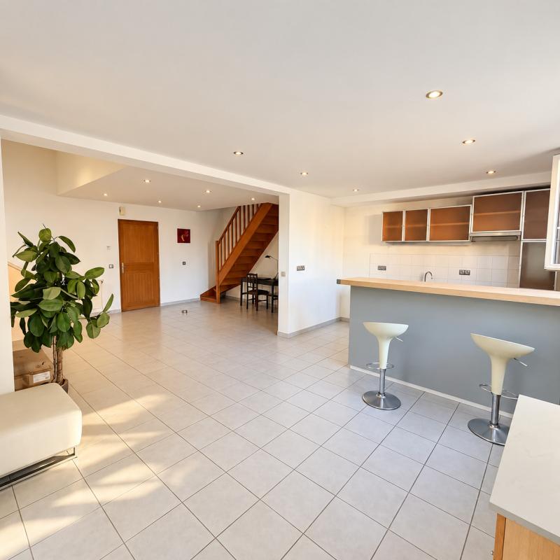 Photo 2 — VENDEZ VOTRE MAISON