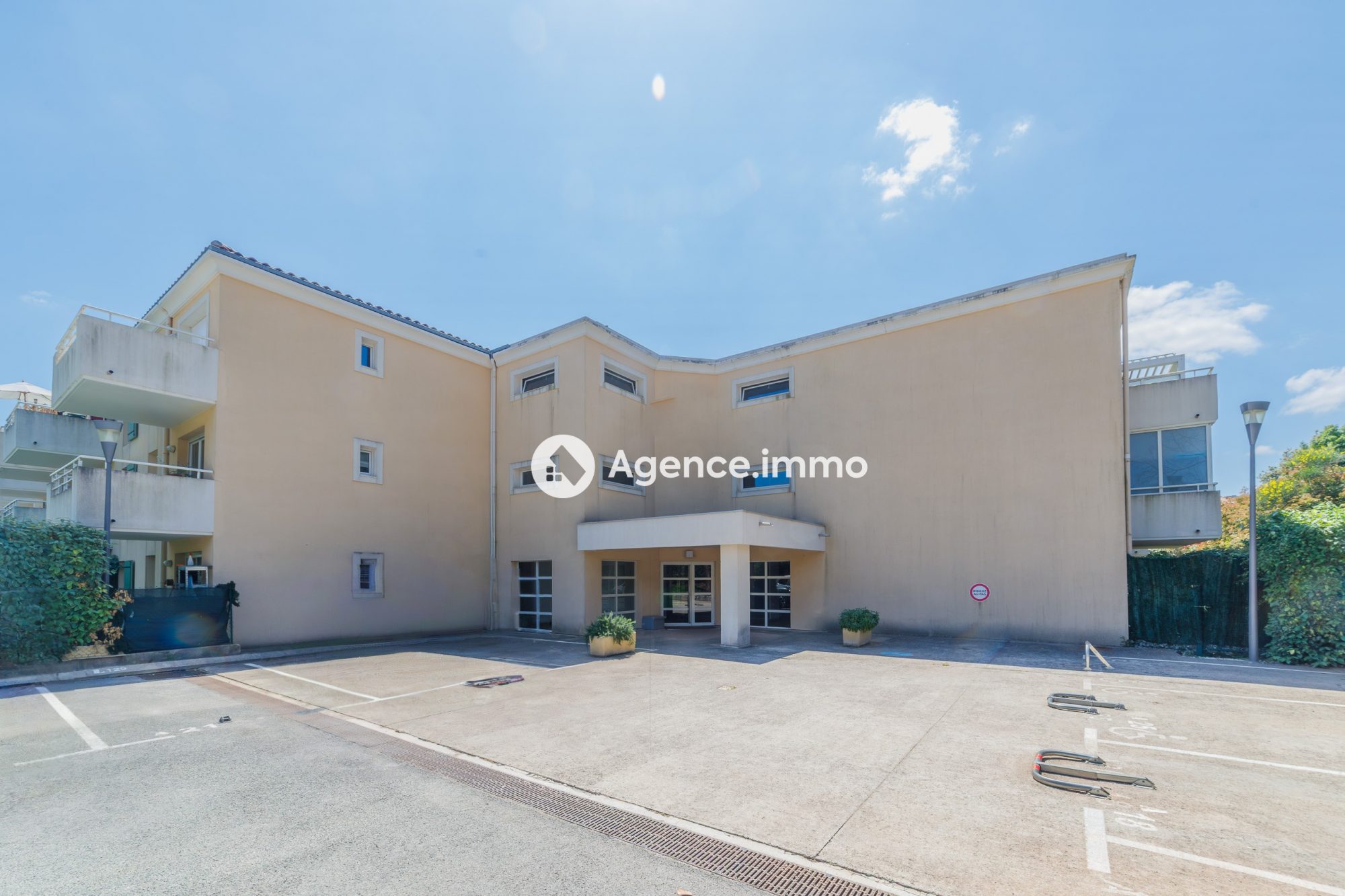 Photo 10 — AGENCIMMO