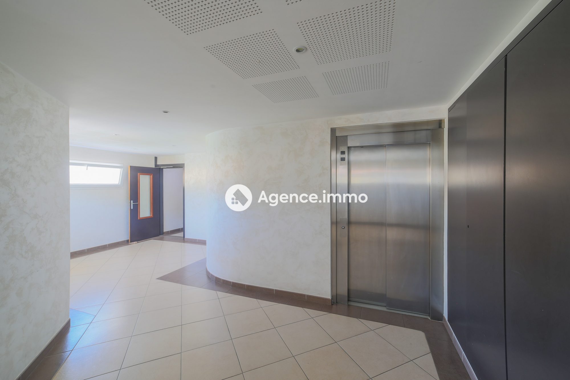 Photo 9 — AGENCIMMO