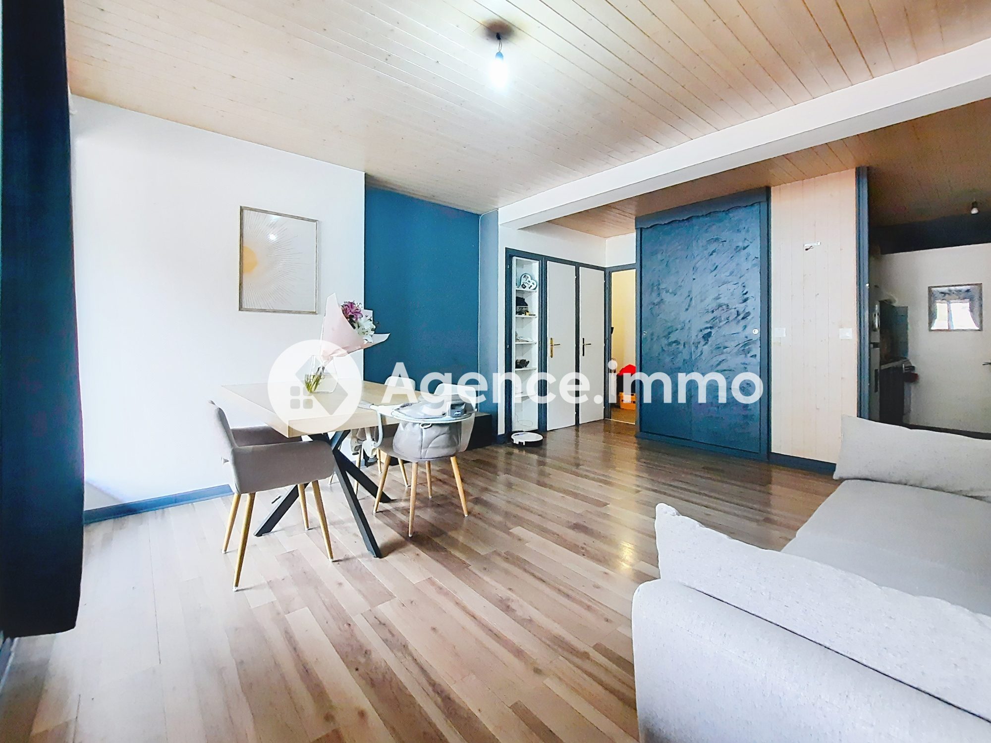 Photo 2 — AGENCIMMO