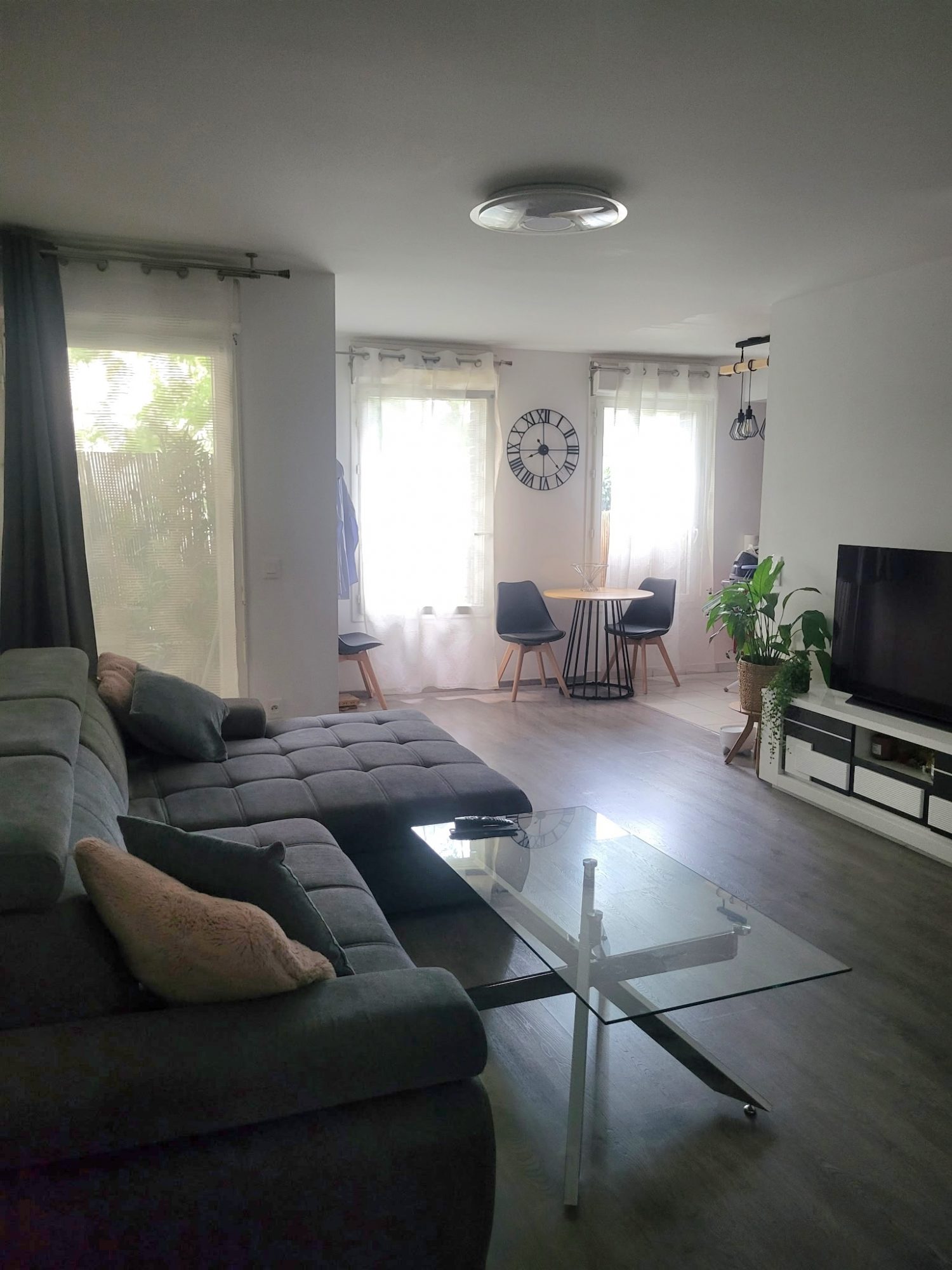 Photo 6 — AGENCIMMO