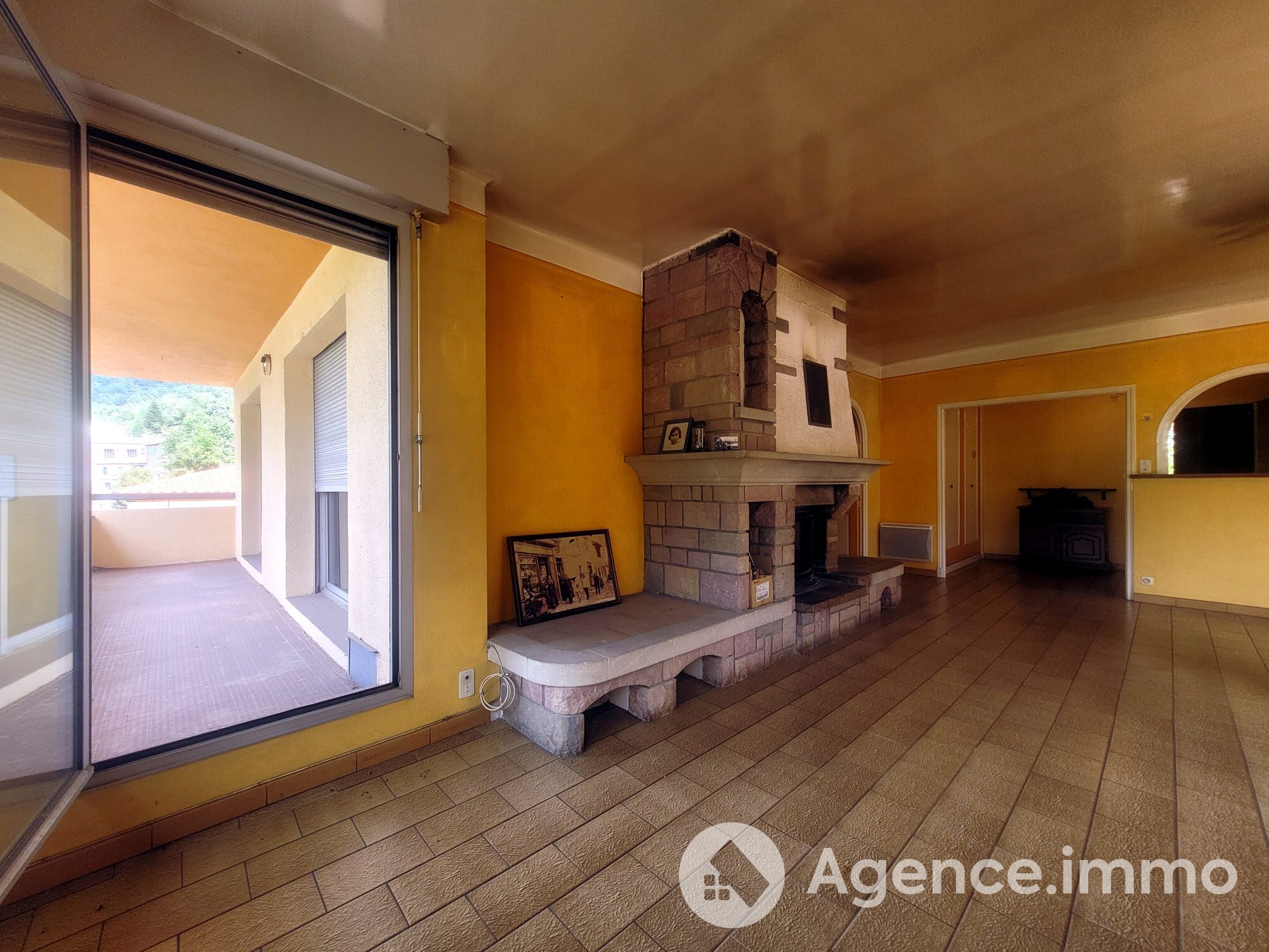 Photo 12 — AGENCIMMO