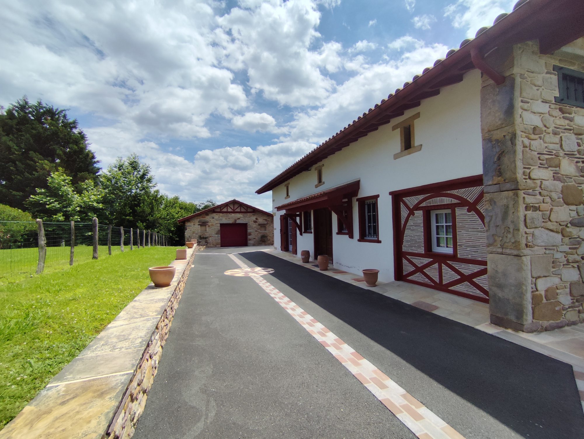 Photo 12 — AGENCIMMO