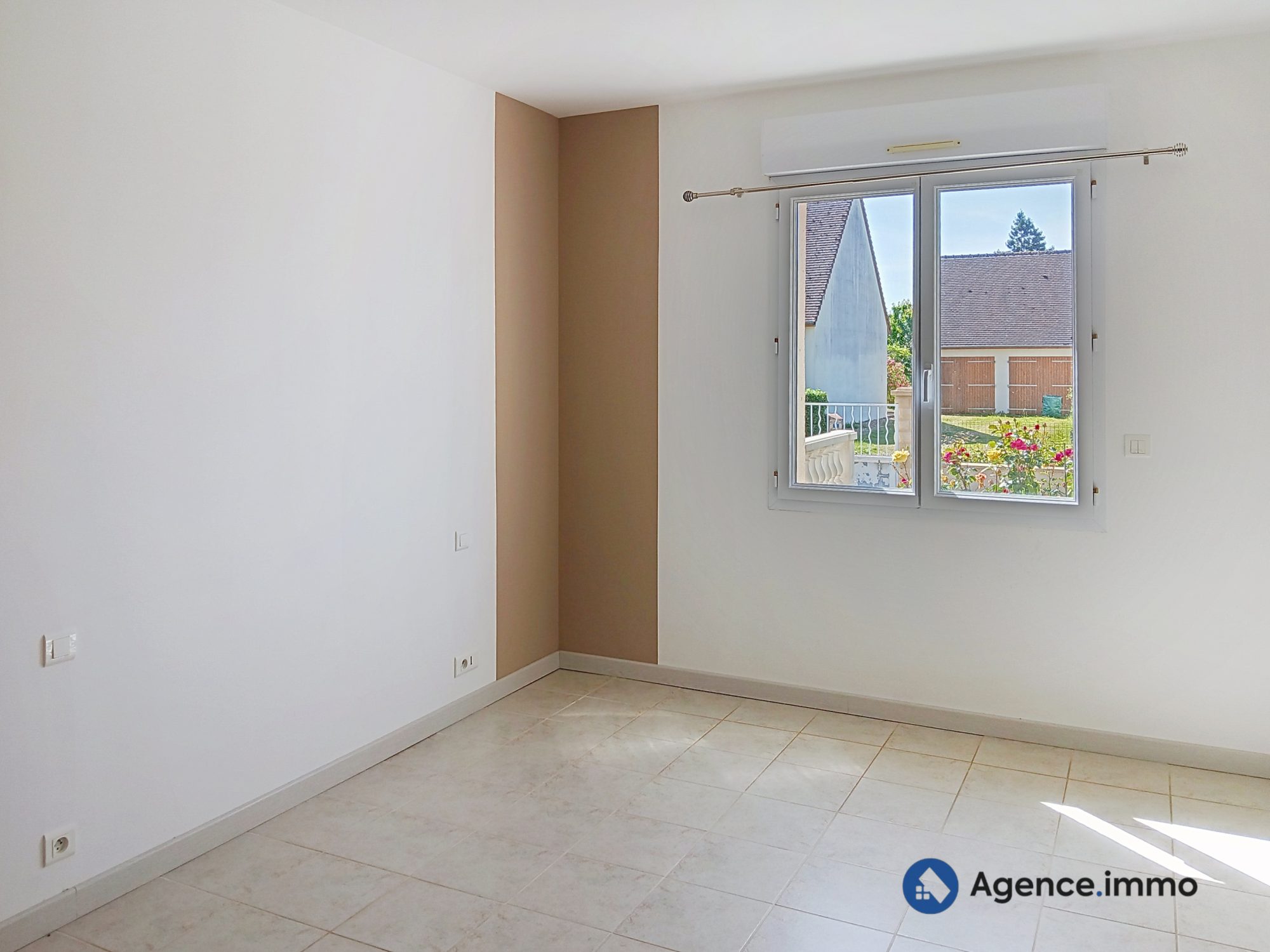 Photo 8 — AGENCIMMO