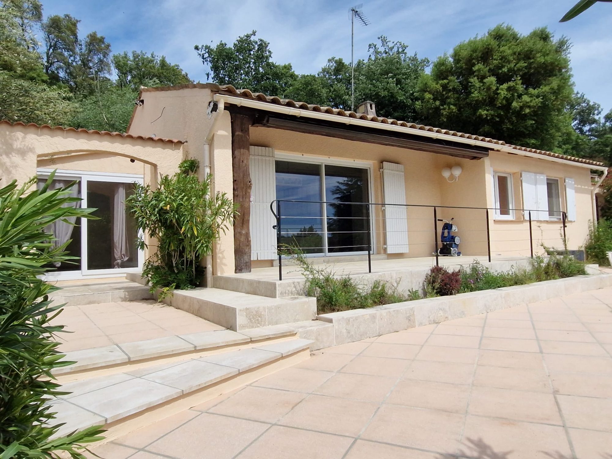 Photo 2 — AGENCIMMO