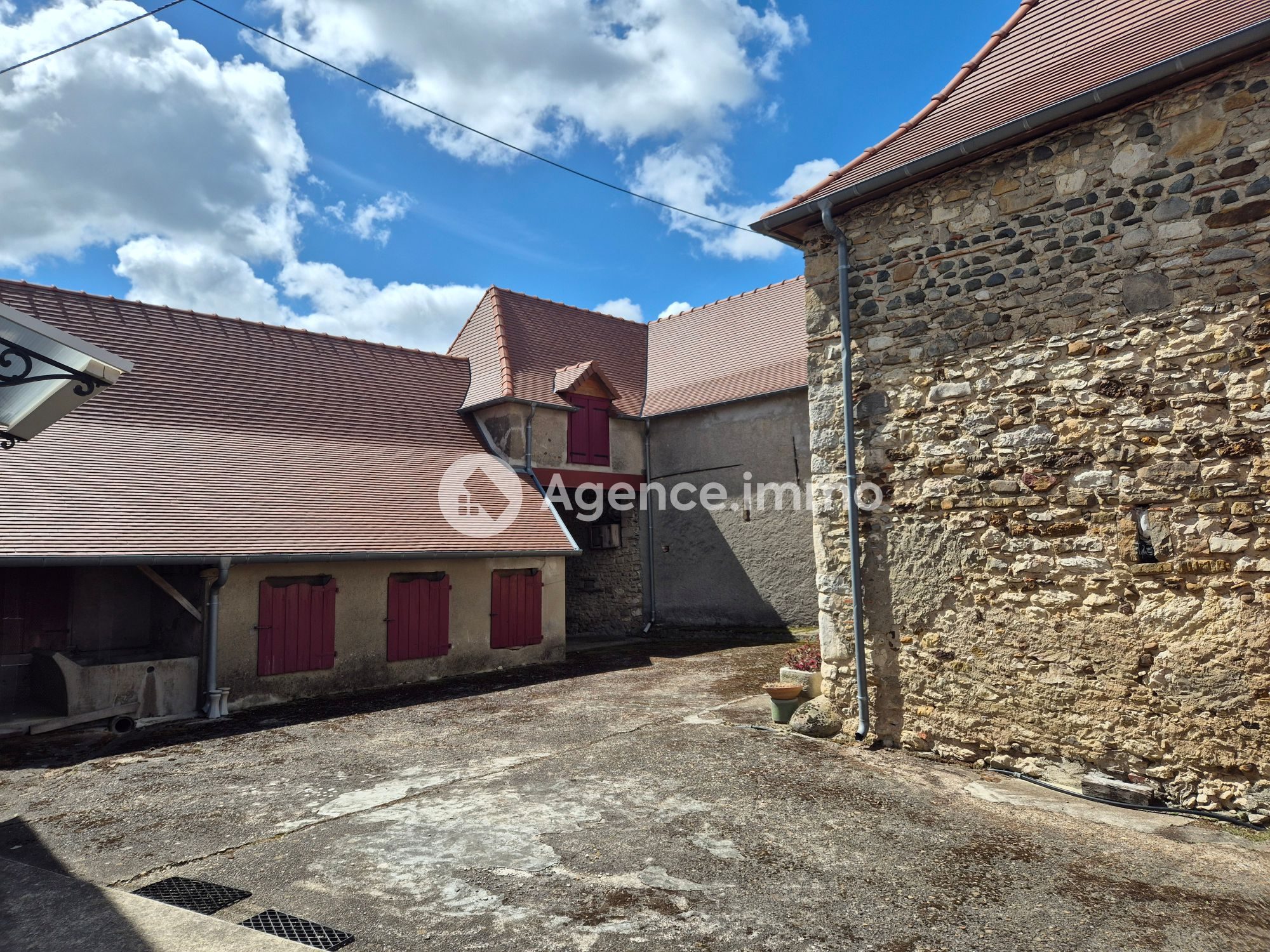 Photo 14 — AGENCIMMO