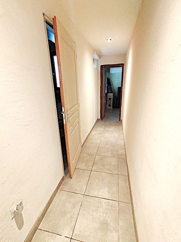 Photo 12 — AGENCIMMO