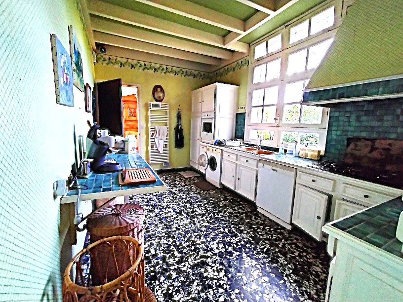 Photo 10 — AGENCIMMO