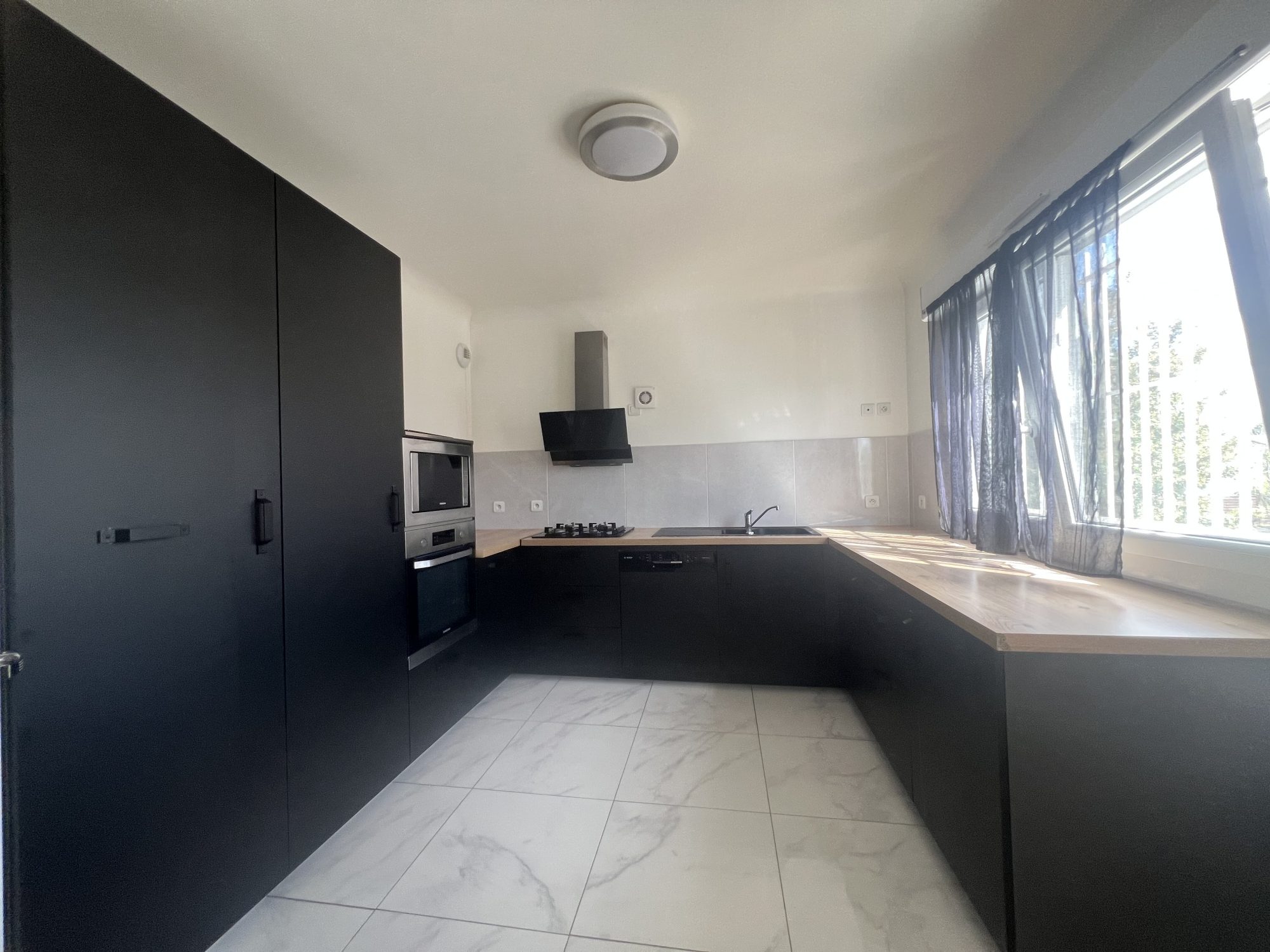 Photo 7 — AGENCIMMO