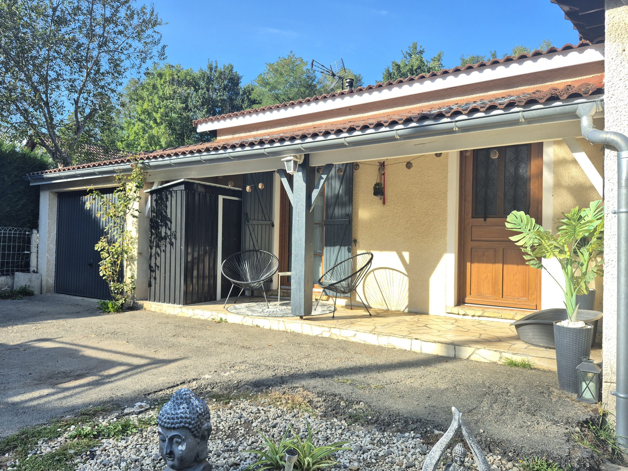 Photo 2 — AGENCIMMO