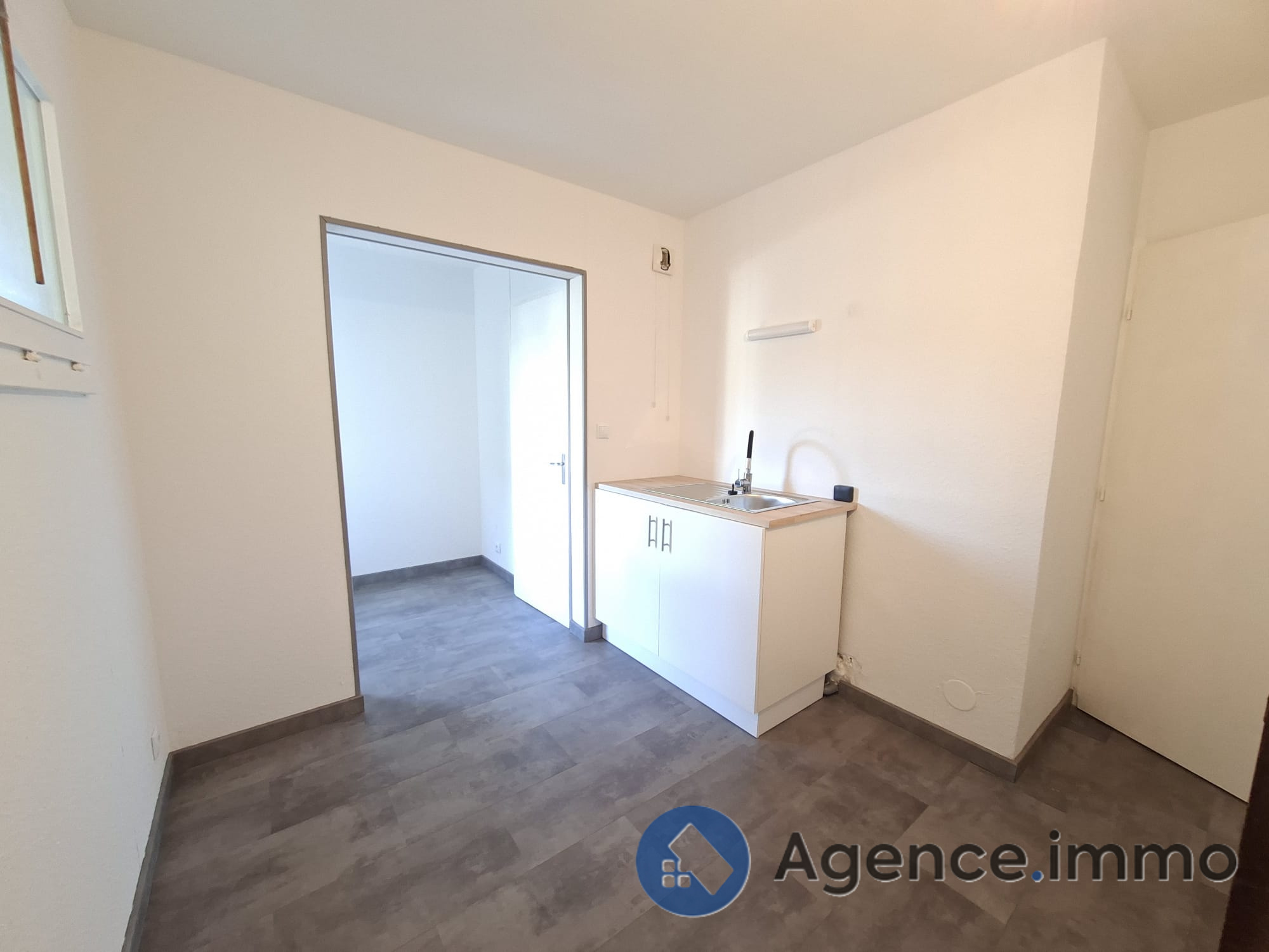Photo 6 — AGENCIMMO