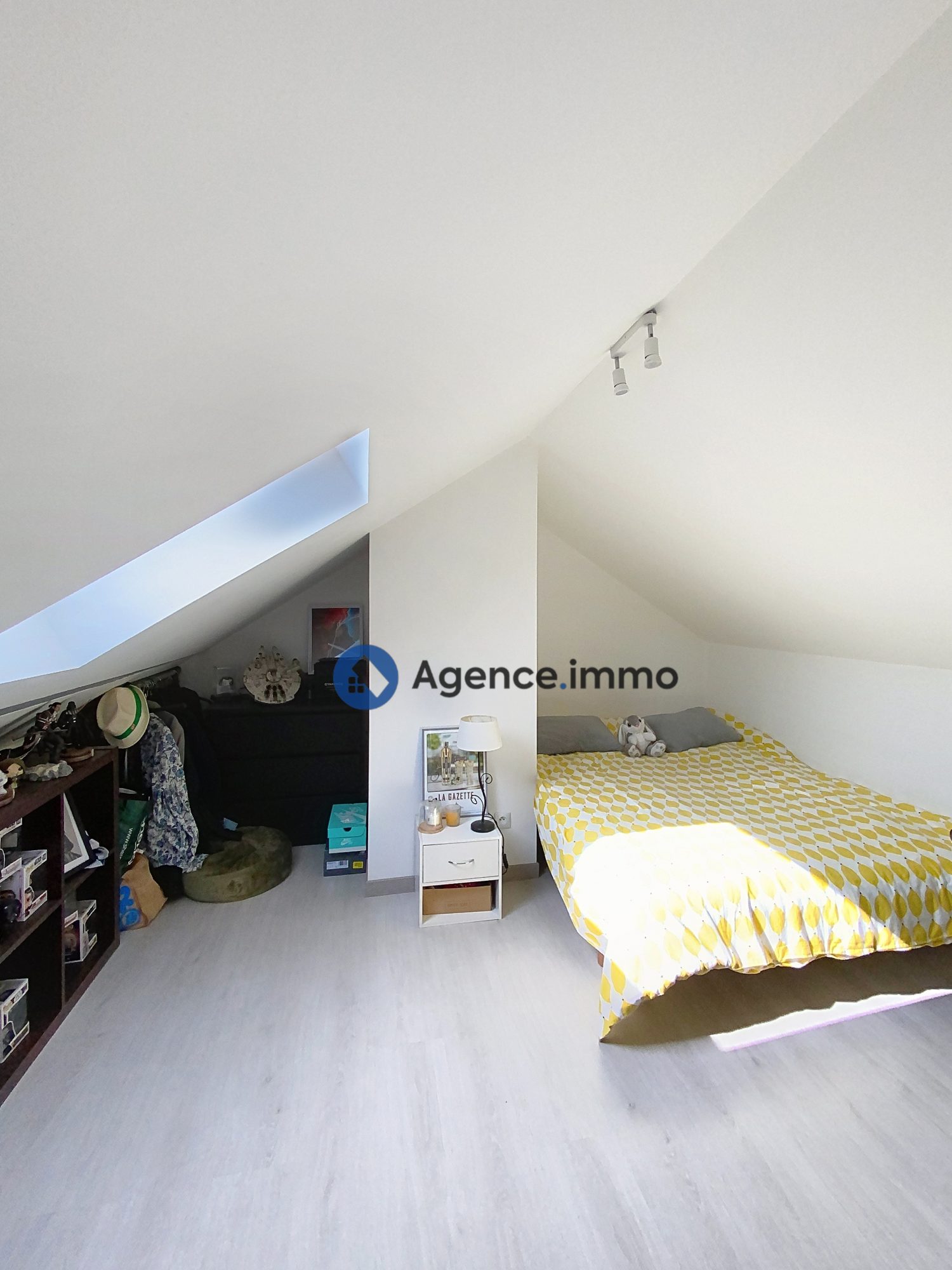 Photo 11 — AGENCIMMO