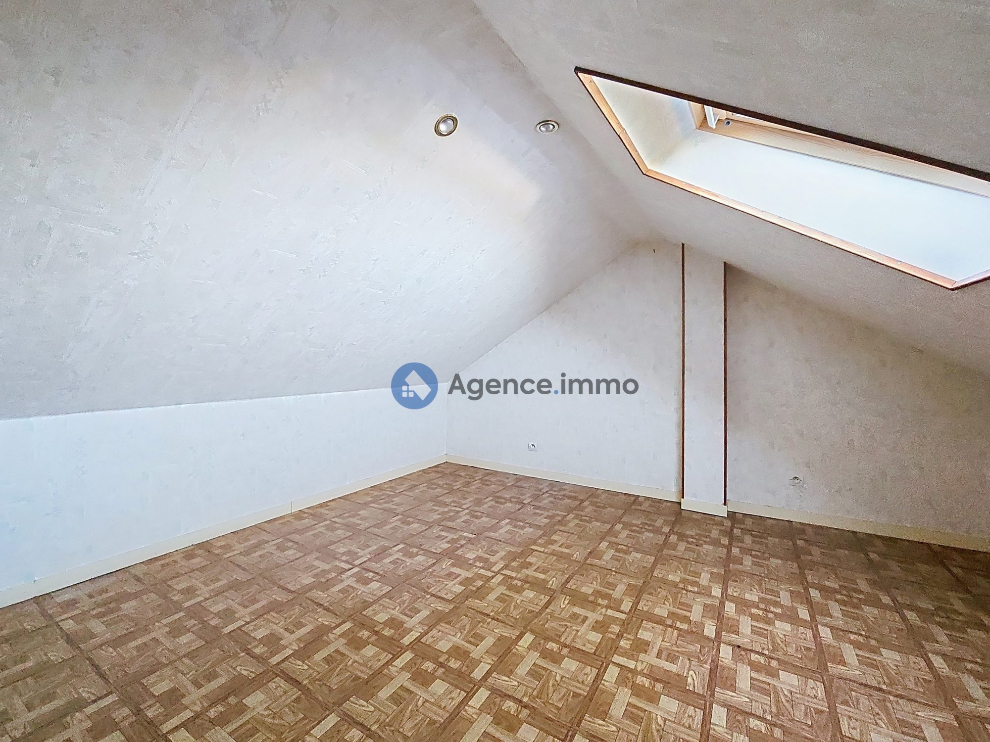 Photo 8 — AGENCIMMO