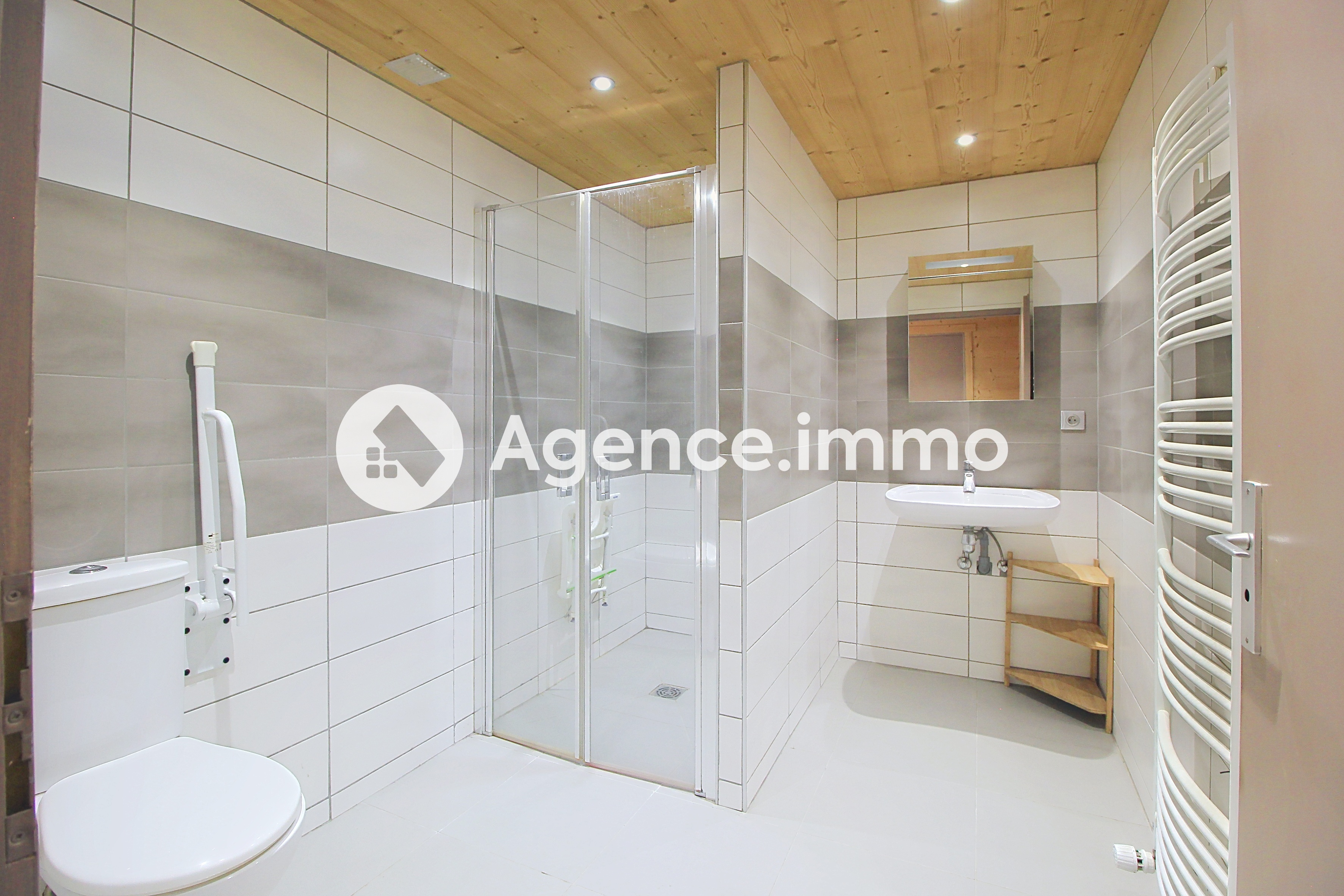 Photo 13 — AGENCIMMO