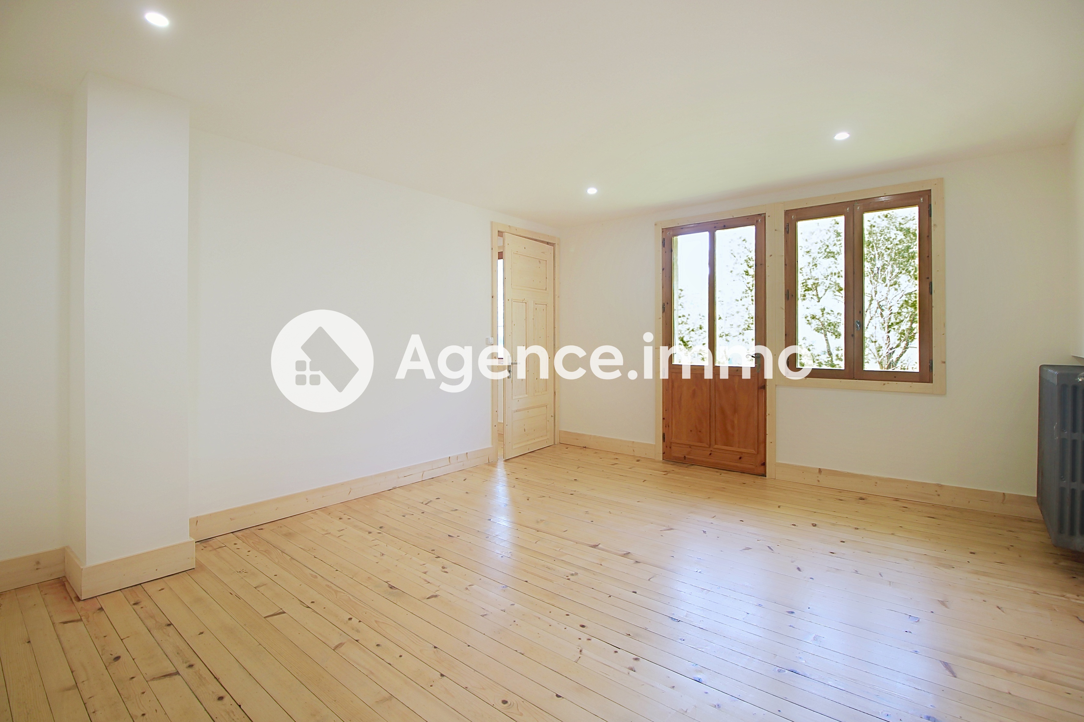 Photo 12 — AGENCIMMO