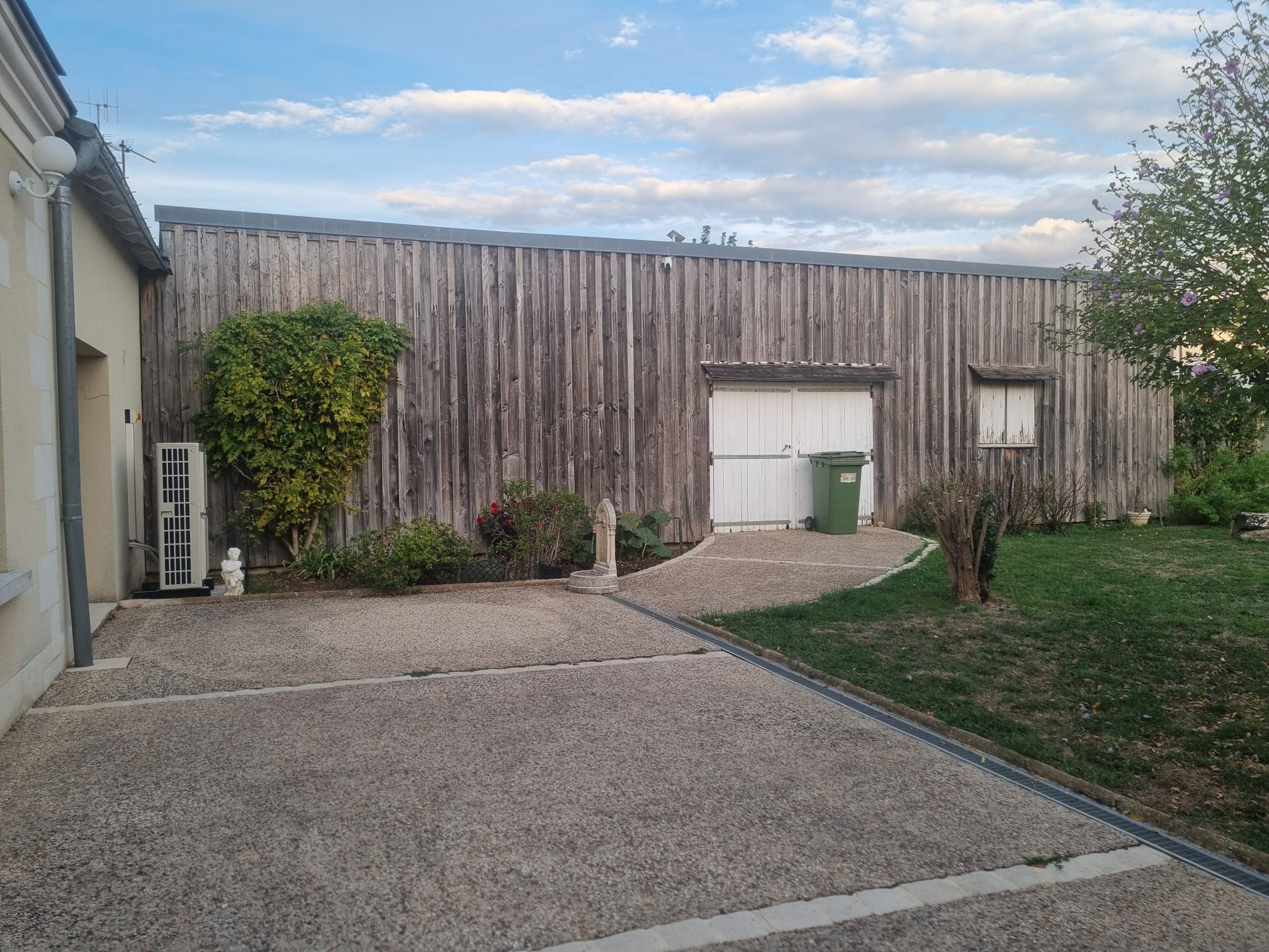 Photo 2 — AGENCIMMO