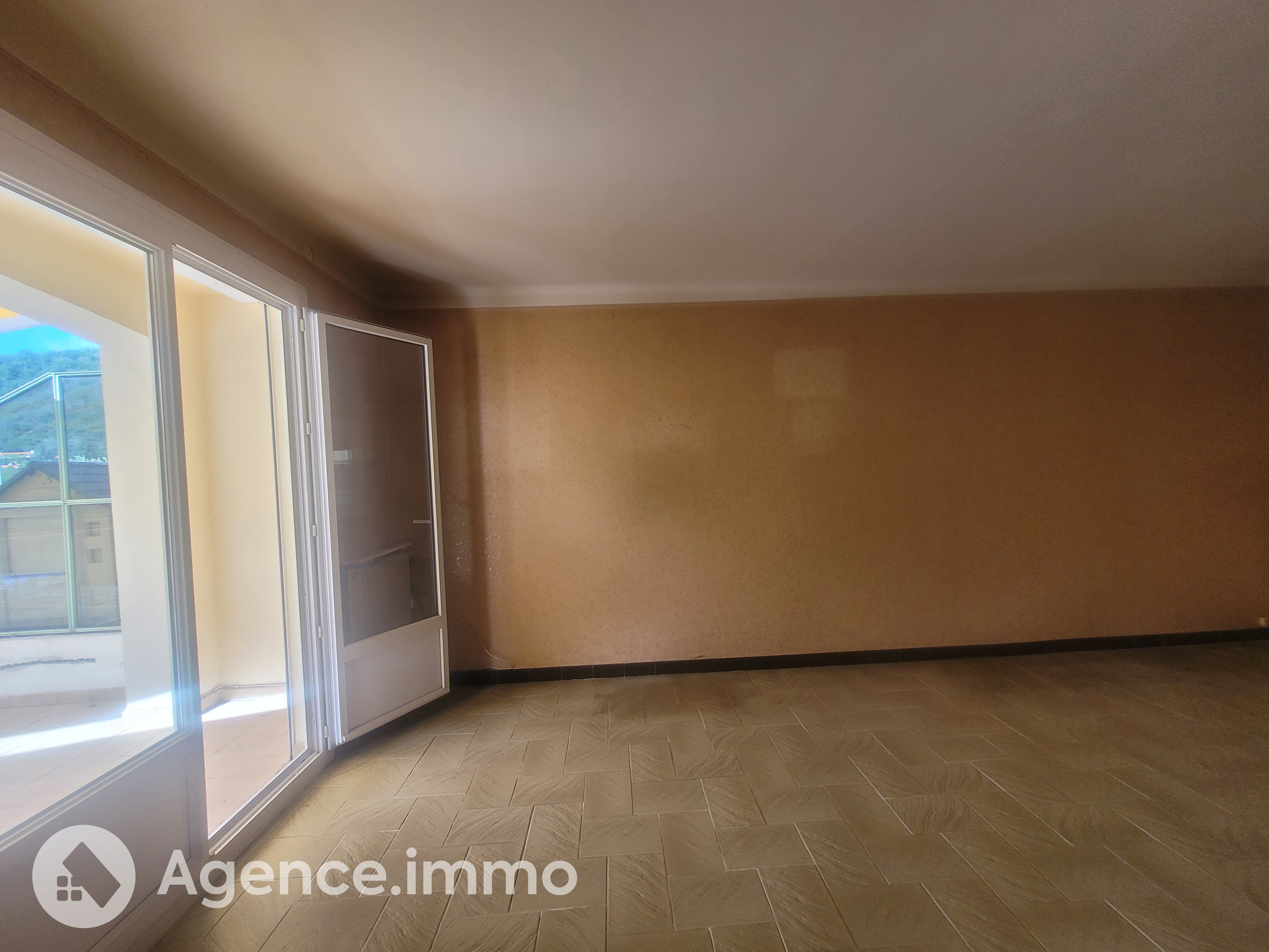 Photo 13 — AGENCIMMO