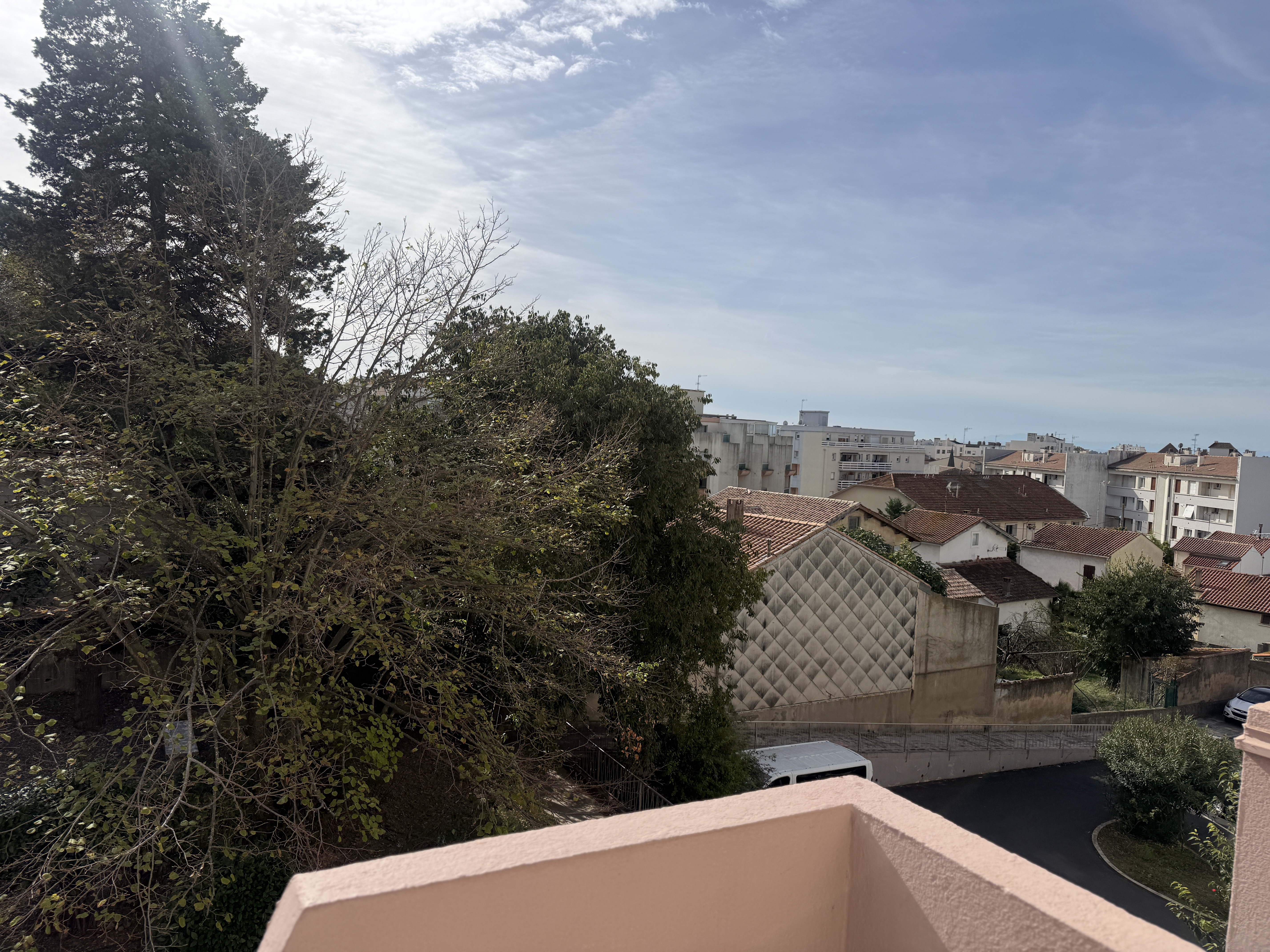 Photo 2 — AGENCIMMO