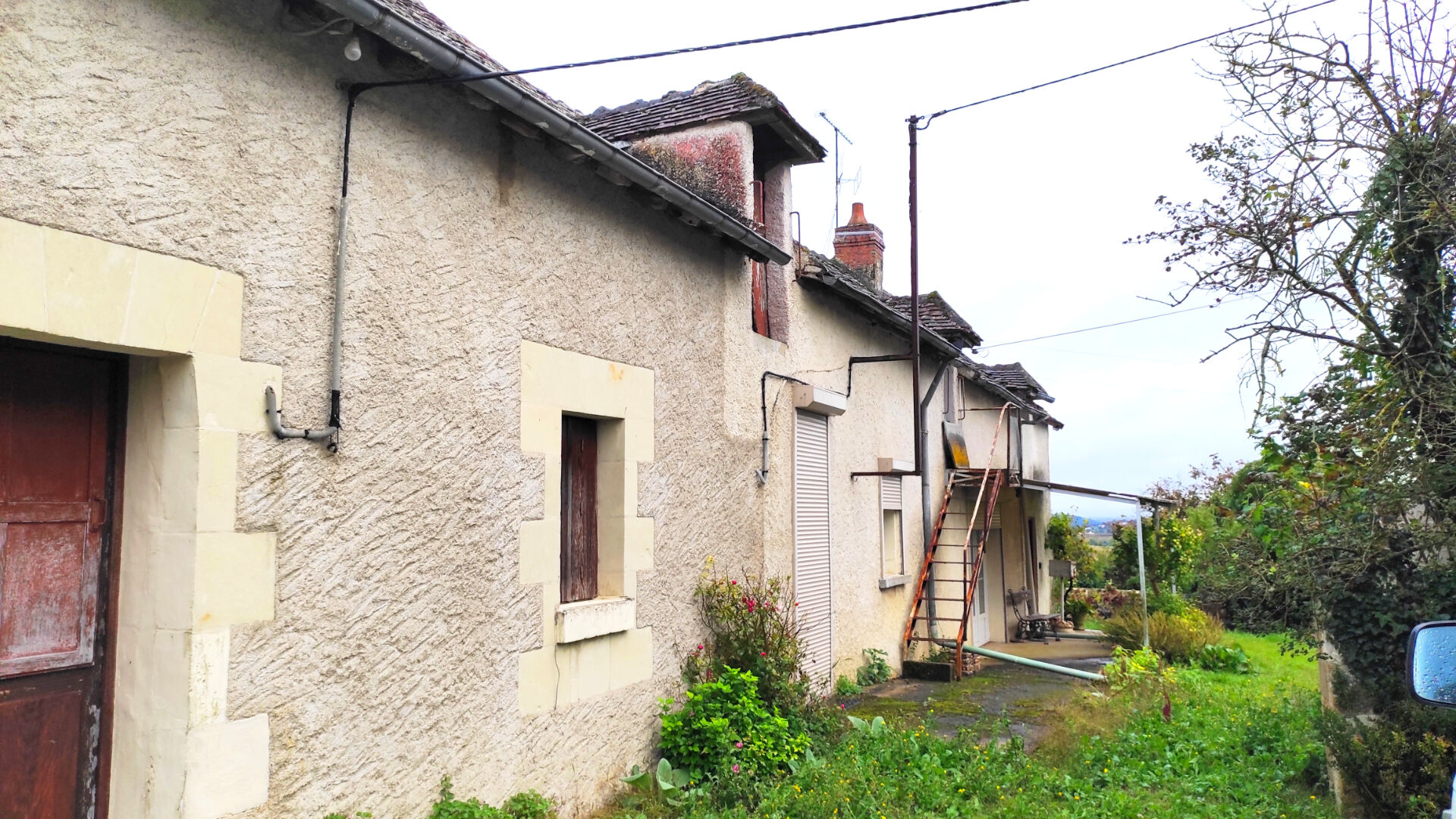 Photo 2 — AGENCE PIERRE
