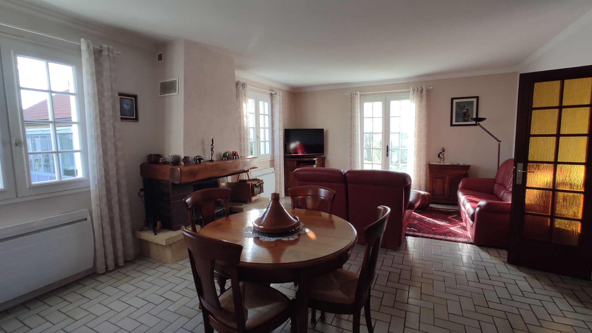 Photo 2 — AGENCE PIERRE