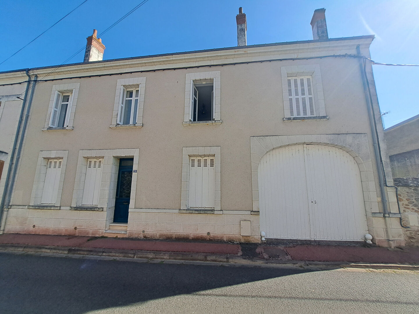 Photo 4 — AGENCE PIERRE