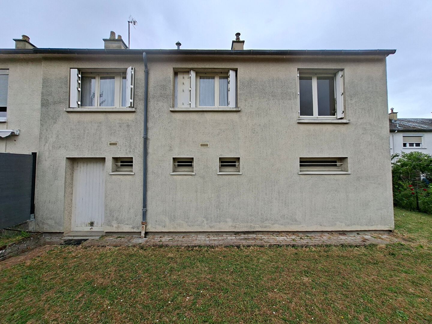 Photo 8 — AGENCE PIERRE