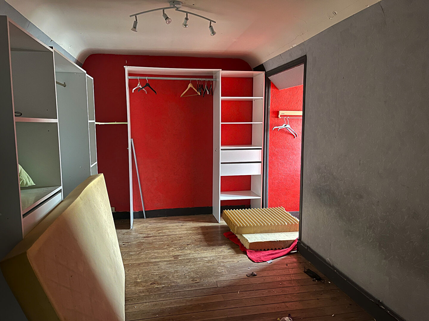 Photo 8 — AGENCE PIERRE