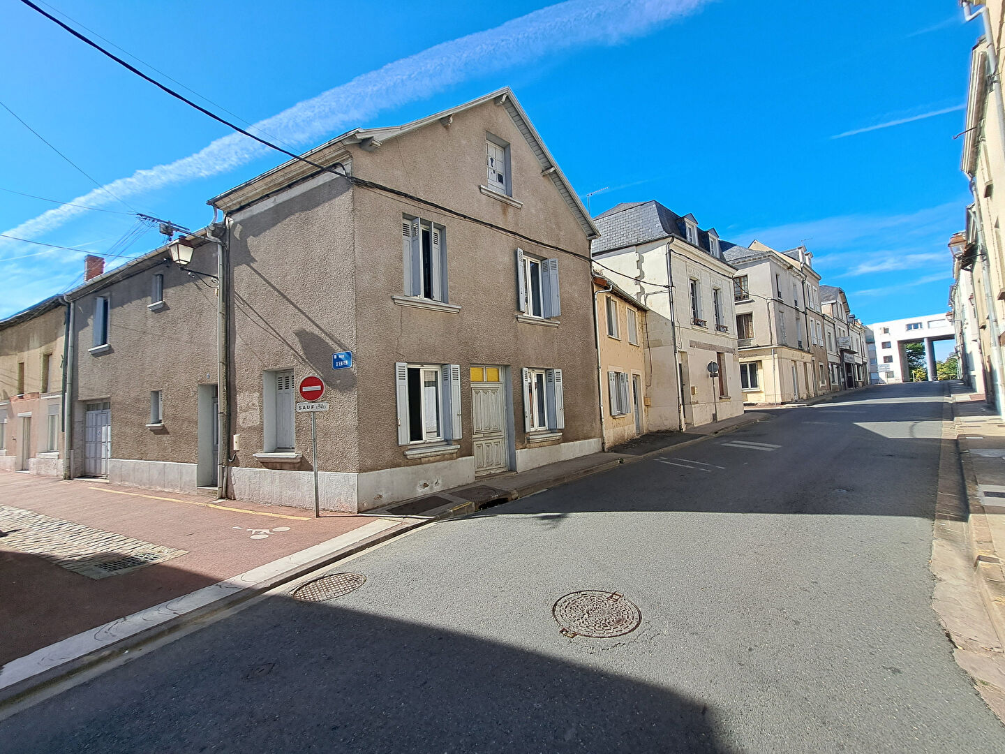 Photo 2 — AGENCE PIERRE
