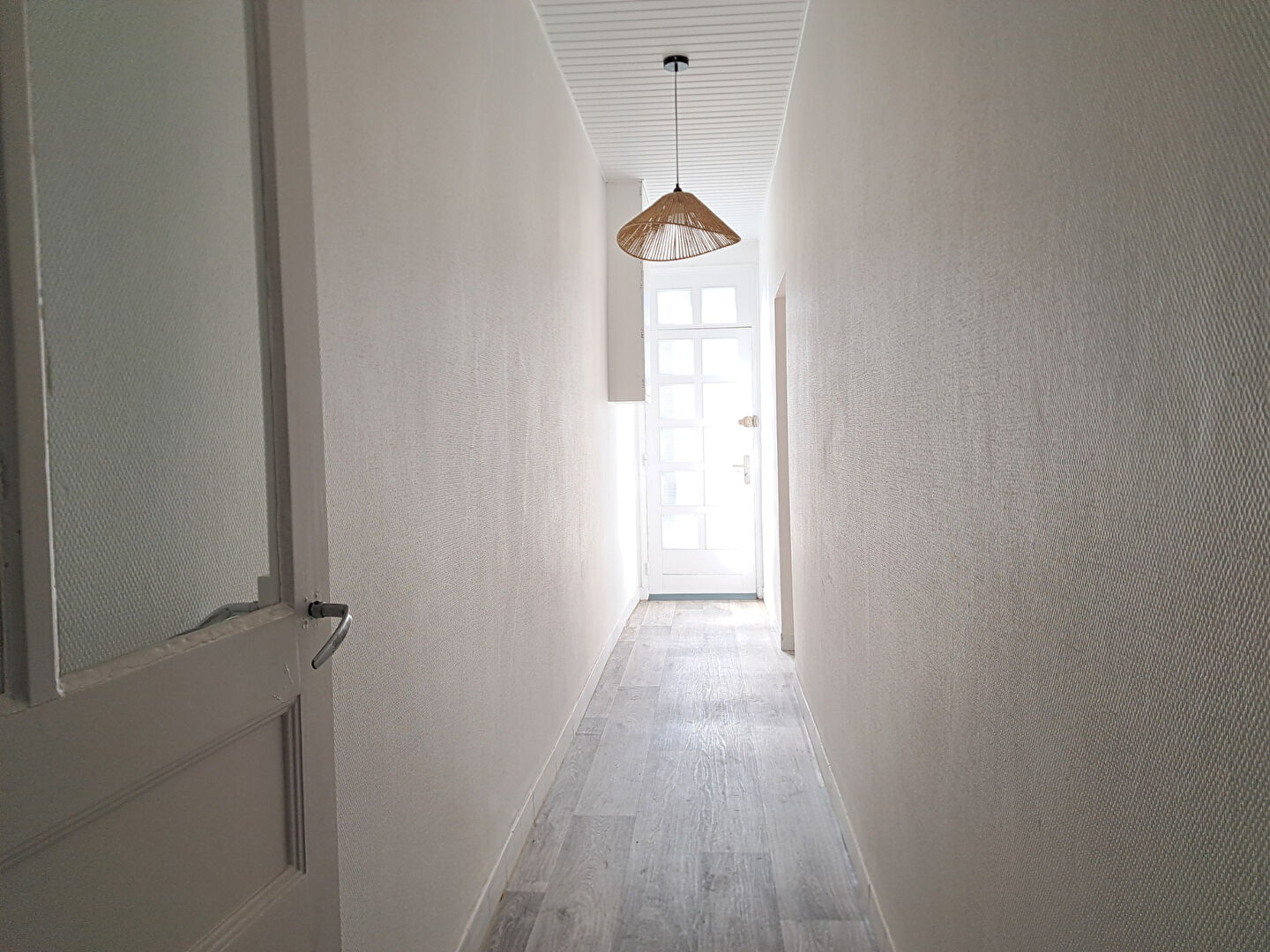 Photo 2 — AGENCE PIERRE