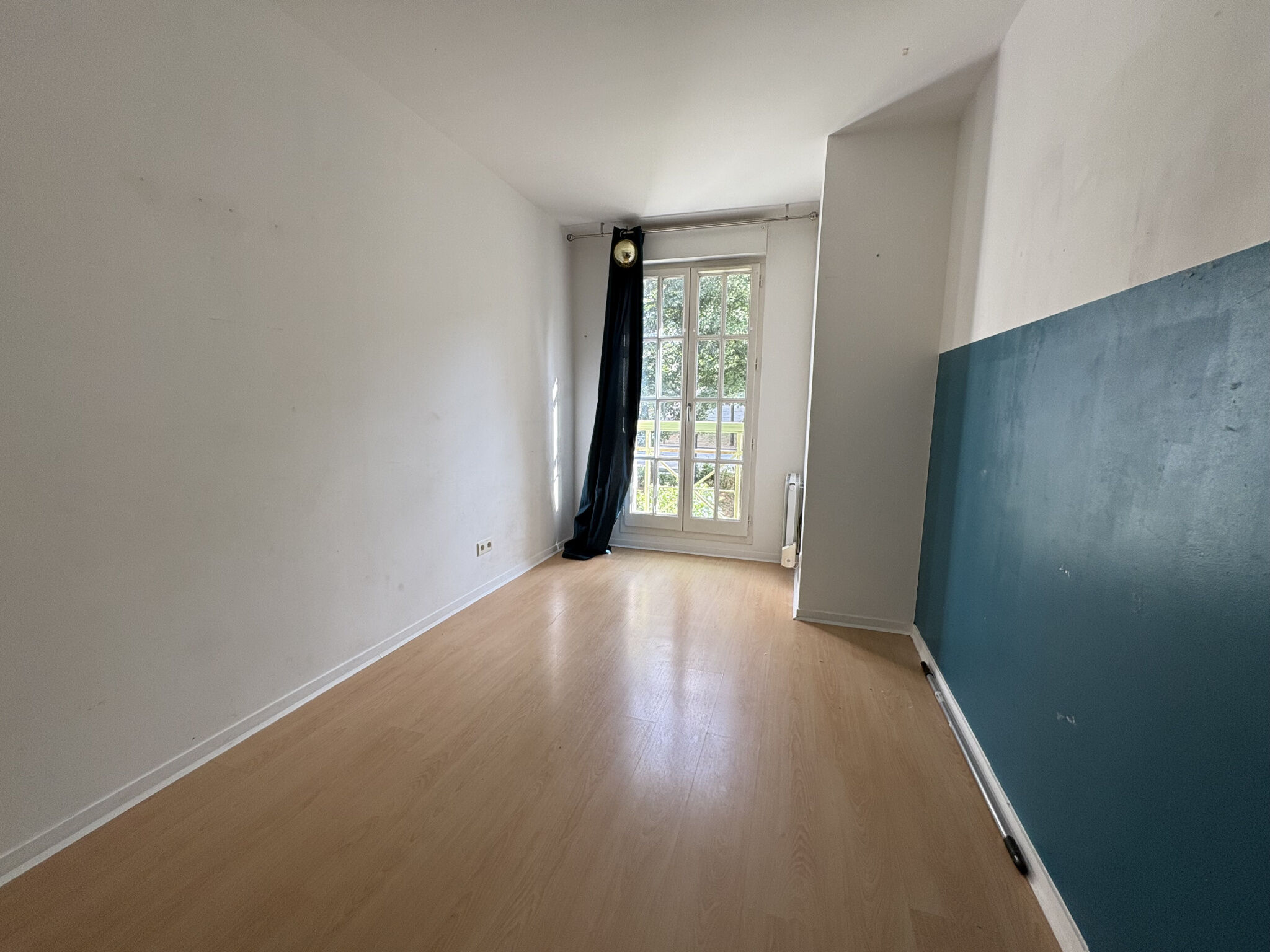 Photo 6 — CABINET D'HAUTEFEUILLE