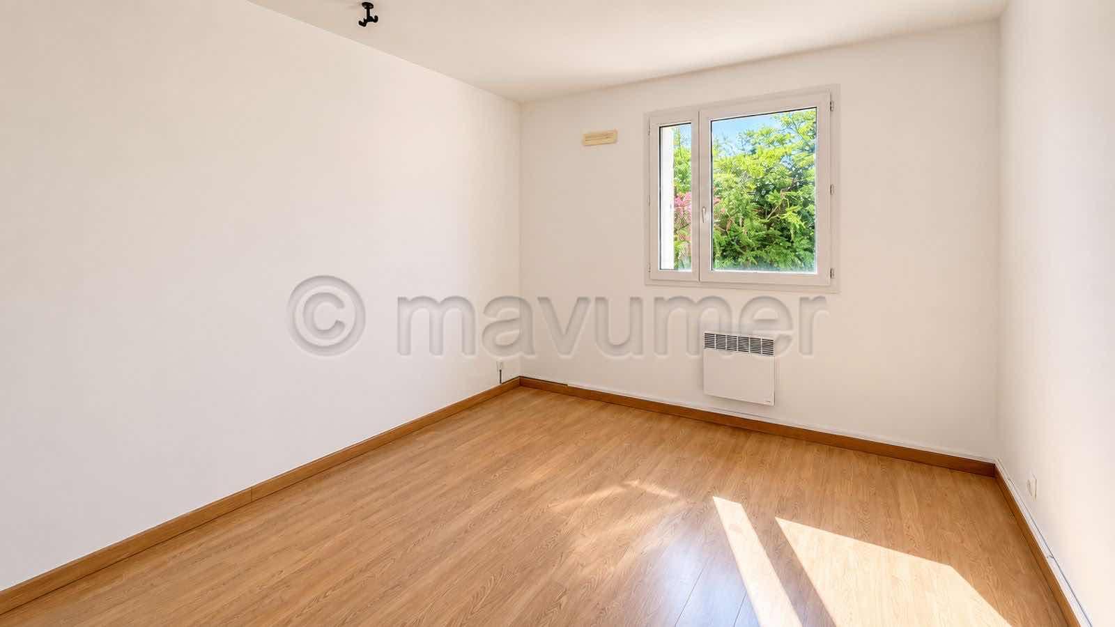 Photo 12 — MAVUMER