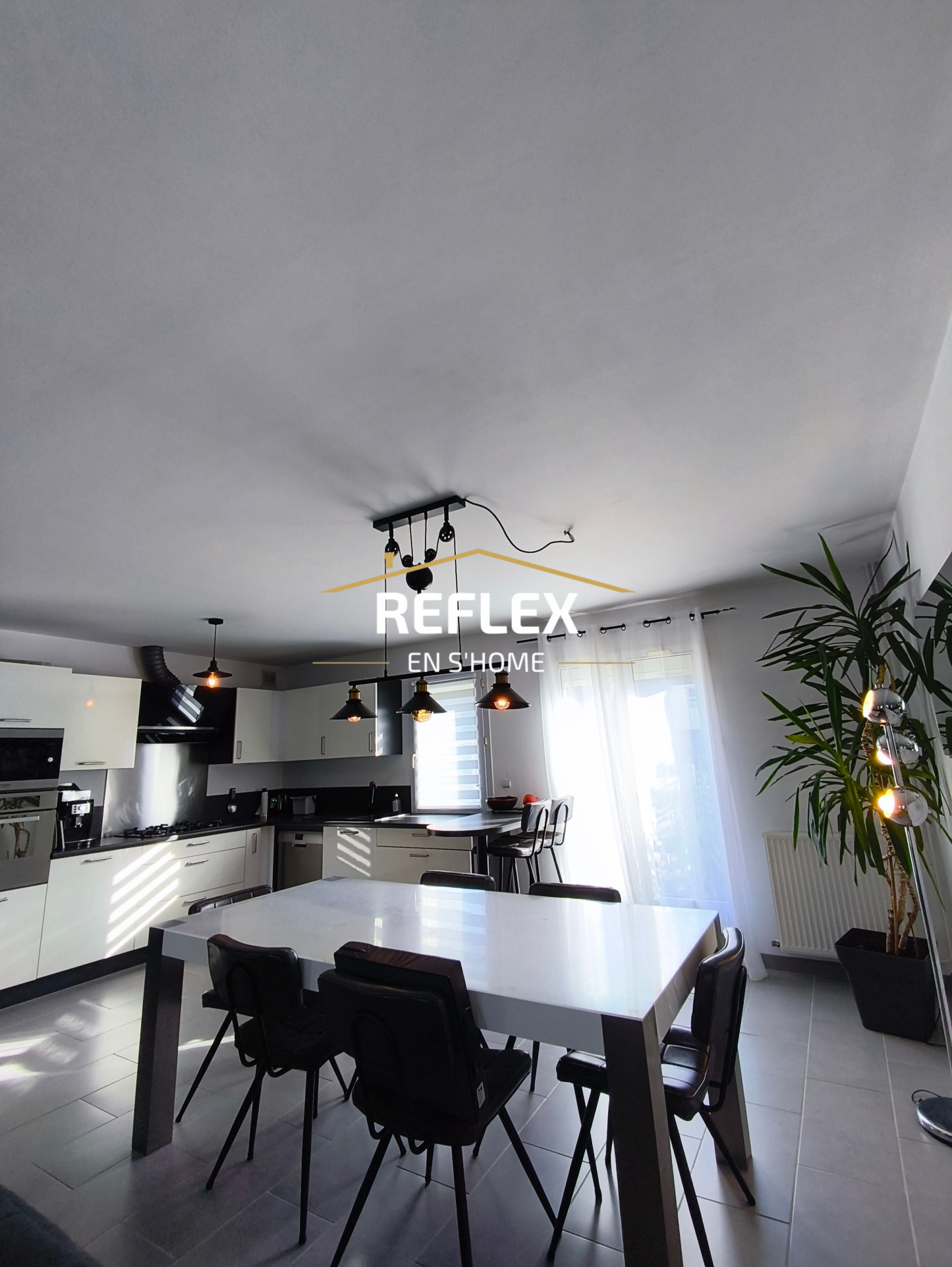 Photo 3 — REFLEX EN S'HOME ALBERT