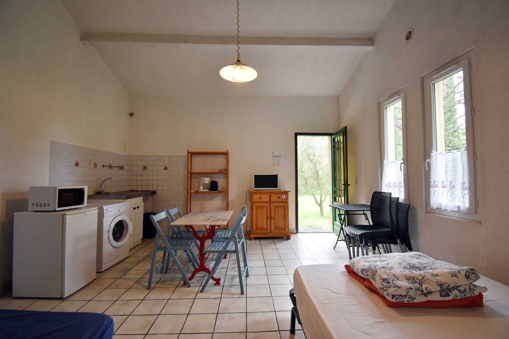 Photo 14 — AGENCE INTERNATIONALE ALBERT HONIG
