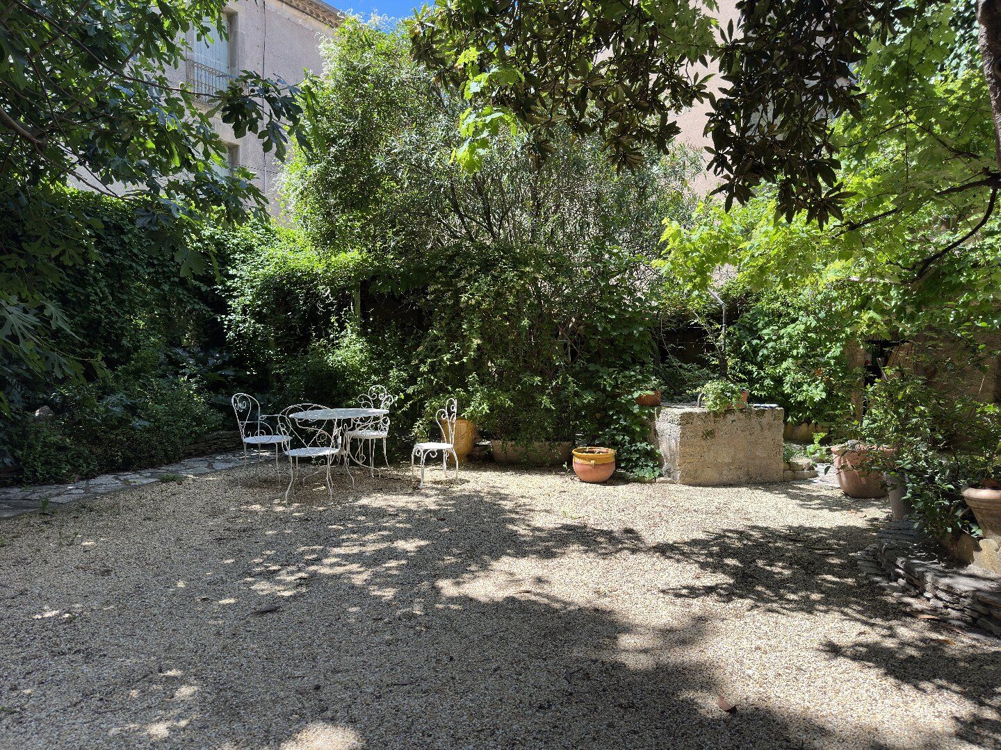 Photo 5 — AGENCE INTERNATIONALE ALBERT HONIG