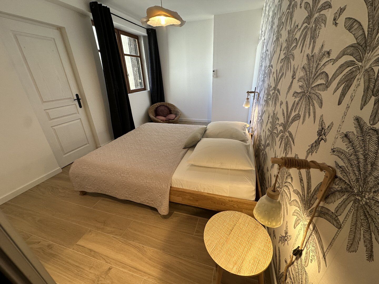 Photo 8 — AGENCE INTERNATIONALE ALBERT HONIG