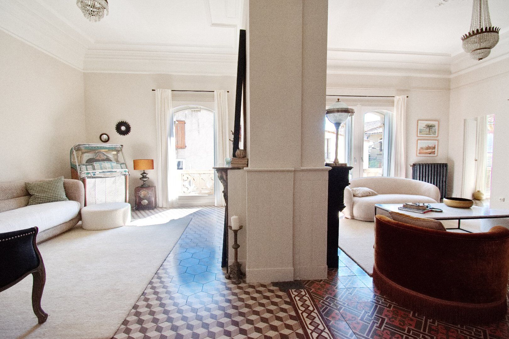 Photo 9 — AGENCE INTERNATIONALE ALBERT HONIG
