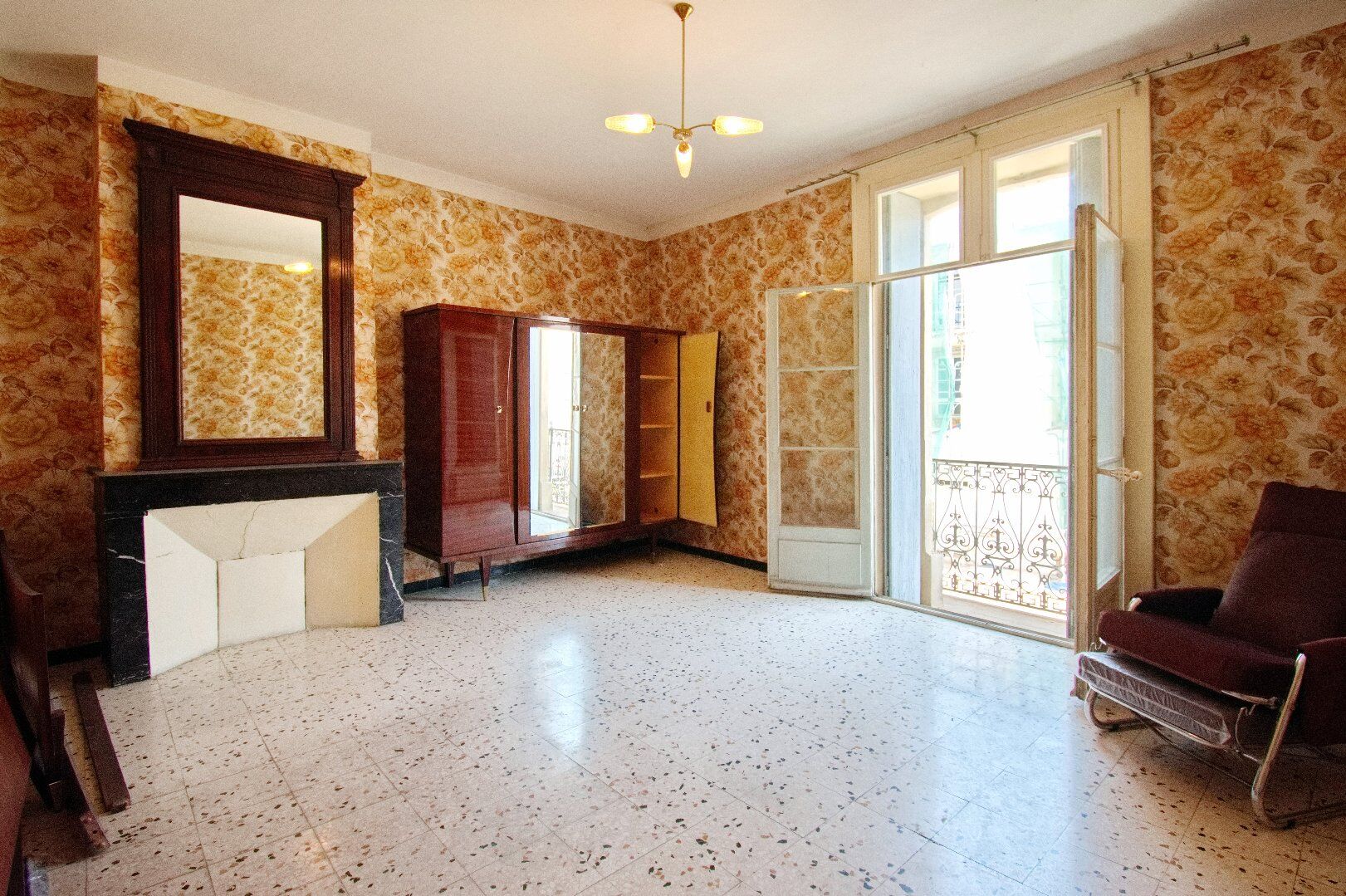 Photo 9 — AGENCE INTERNATIONALE ALBERT HONIG