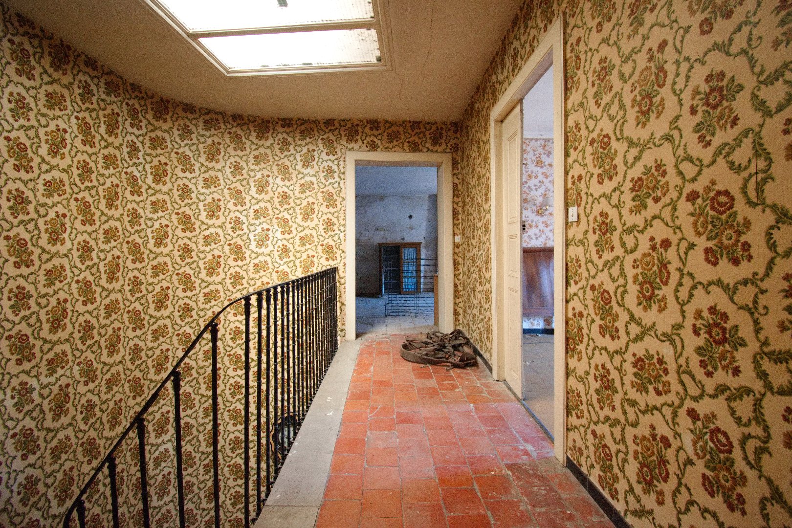 Photo 13 — AGENCE INTERNATIONALE ALBERT HONIG