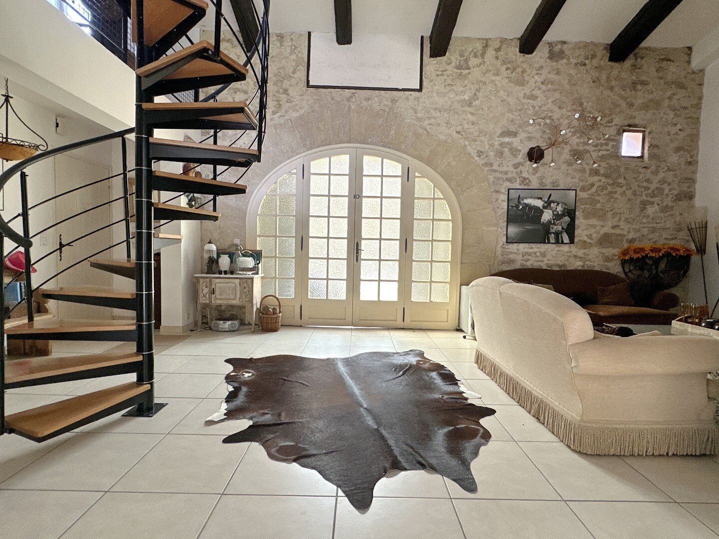 Photo 5 — AGENCE INTERNATIONALE ALBERT HONIG