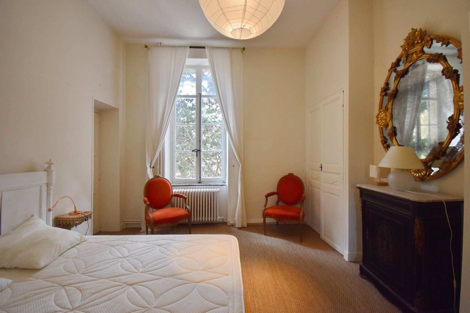 Photo 9 — AGENCE INTERNATIONALE ALBERT HONIG