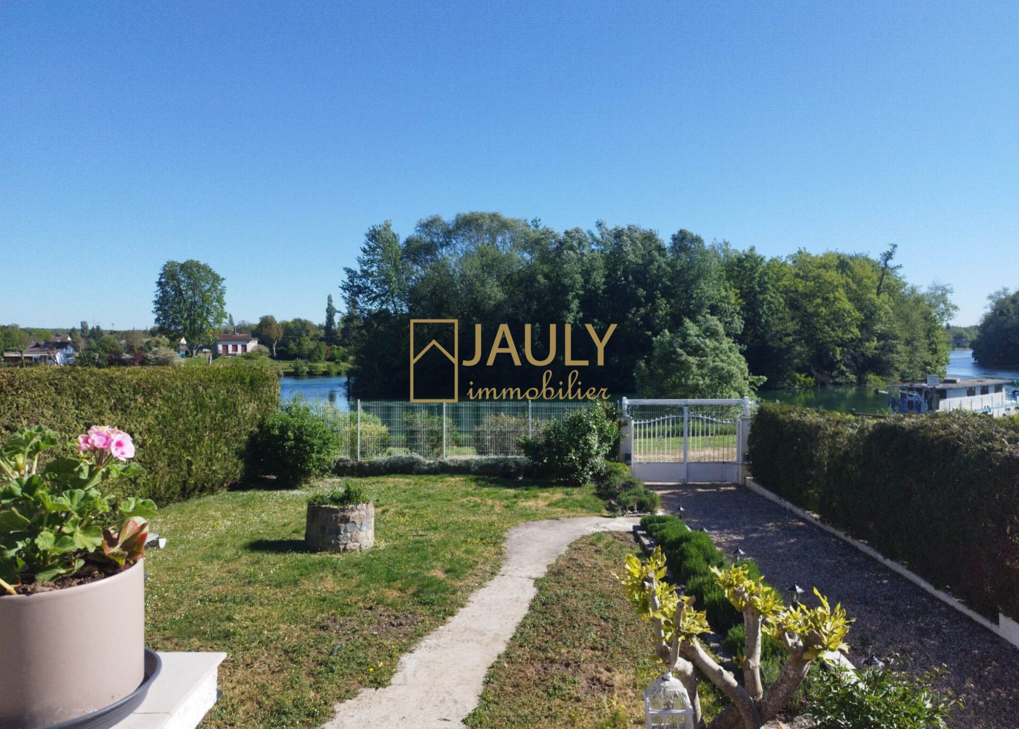 Photo 4 — JAULY IMMOBILIER