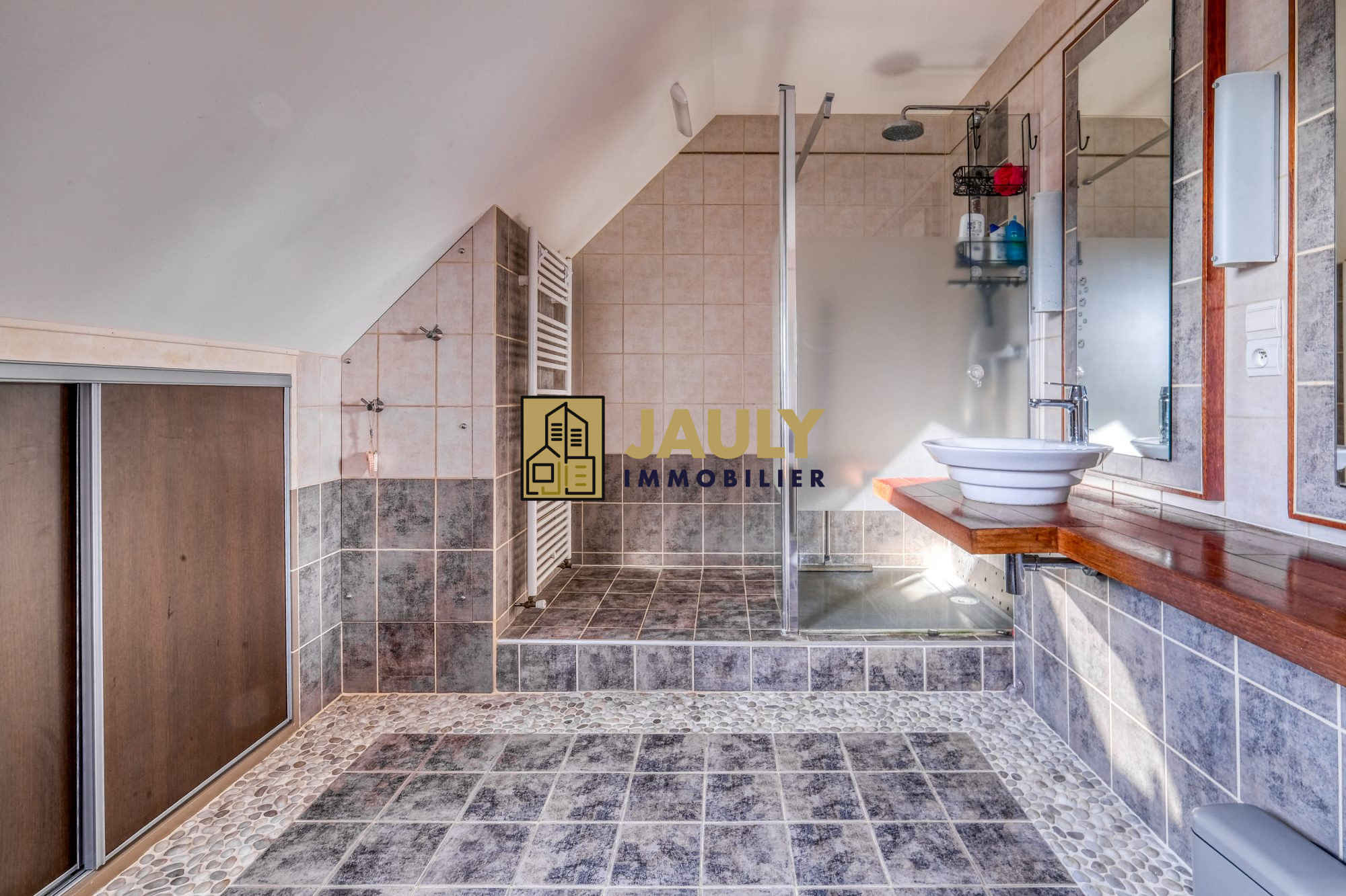 Photo 11 — JAULY IMMOBILIER