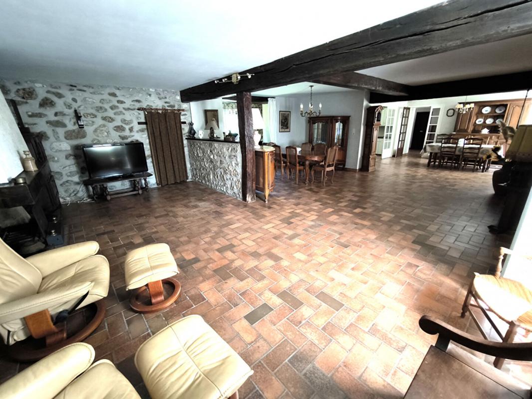 Photo 4 — CANDAT IMMOBILIER